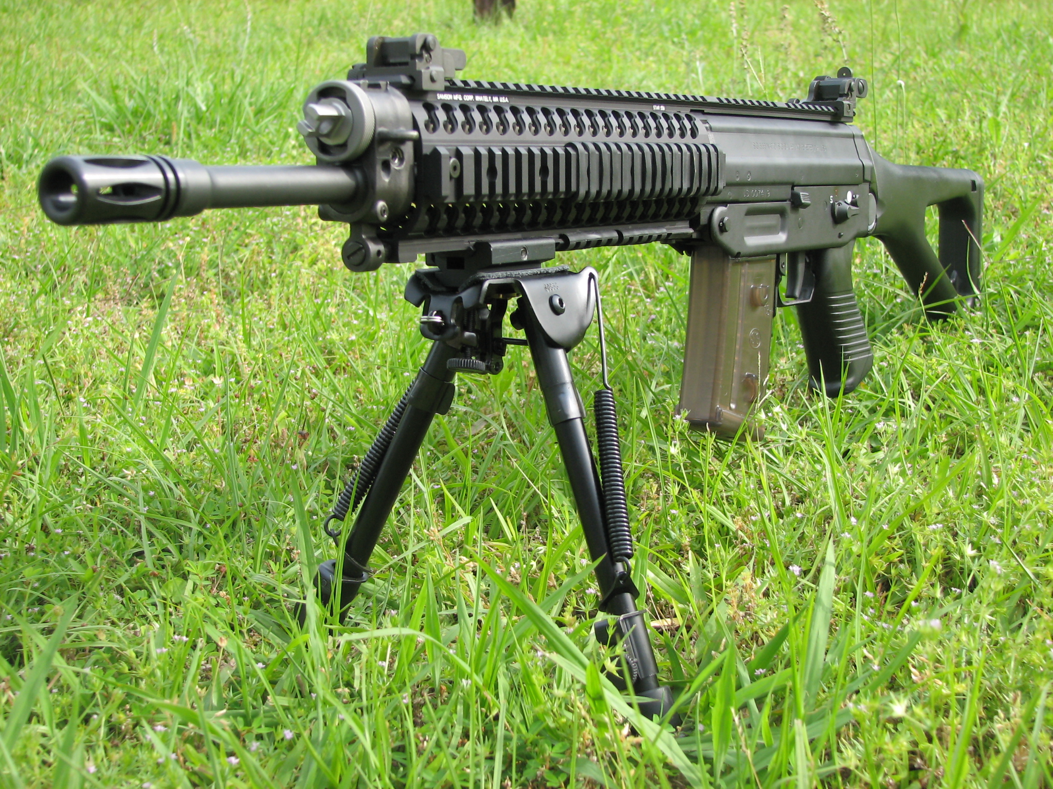 Weapons Assault Rifle 2048x1536