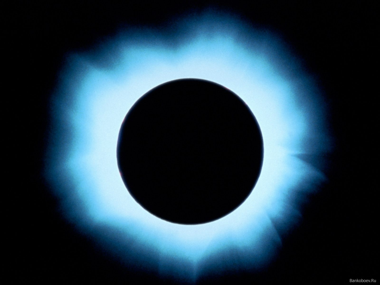 Sci Fi Solar Eclipse 1600x1200
