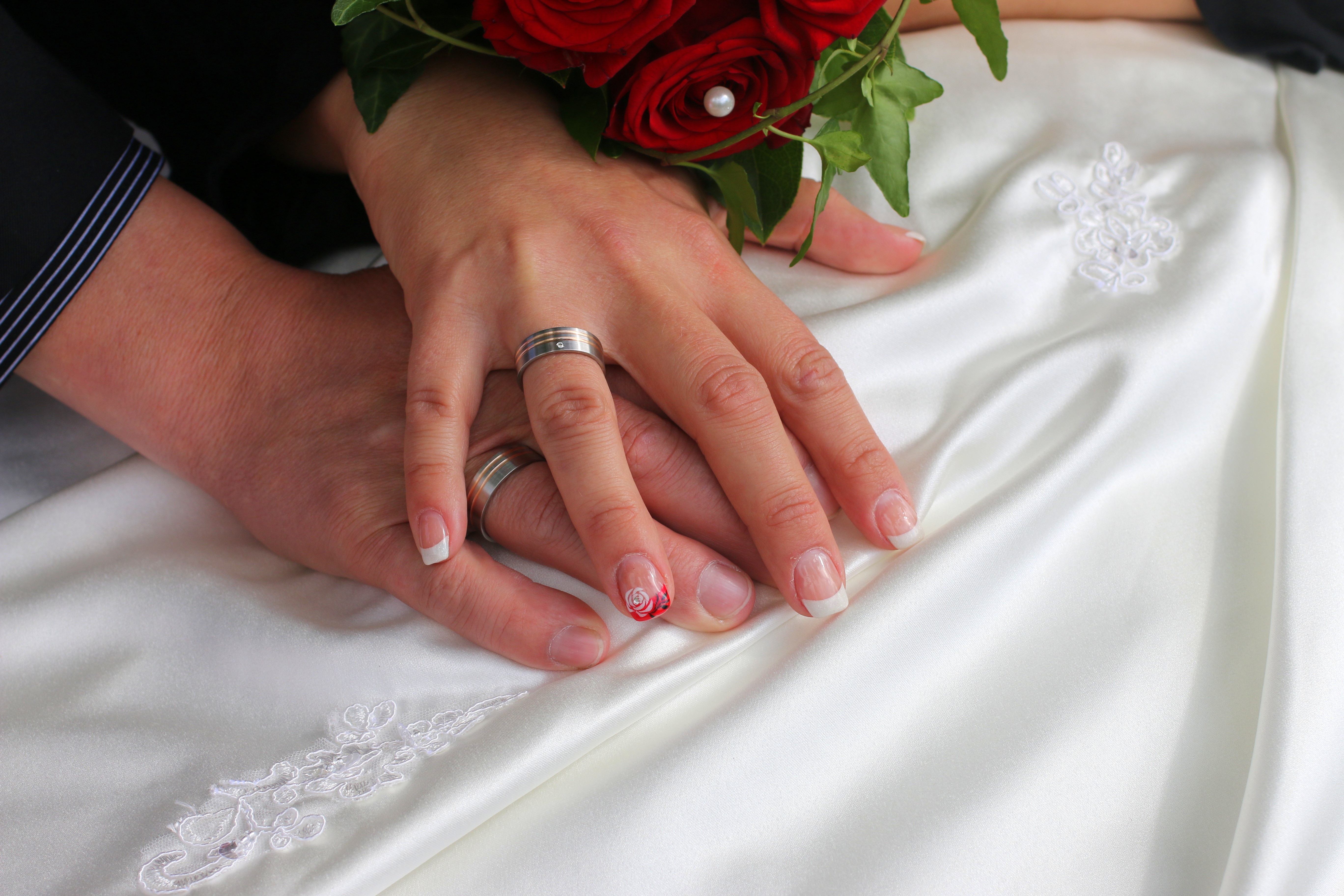 Hand Love Ring Wedding 5472x3648