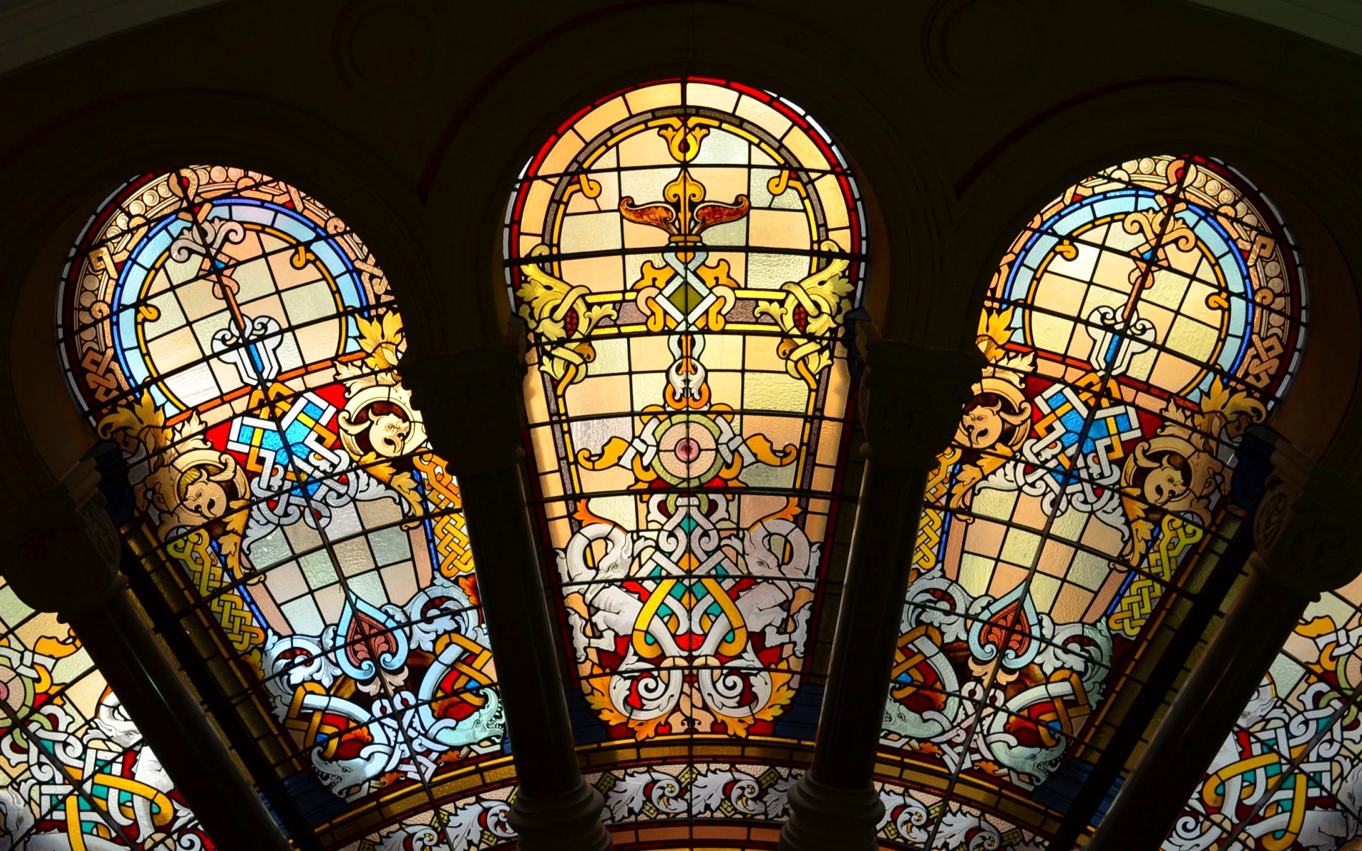 Colorful Colors Queen Victoria Building Stained Glass Sydney Window 1920x1200