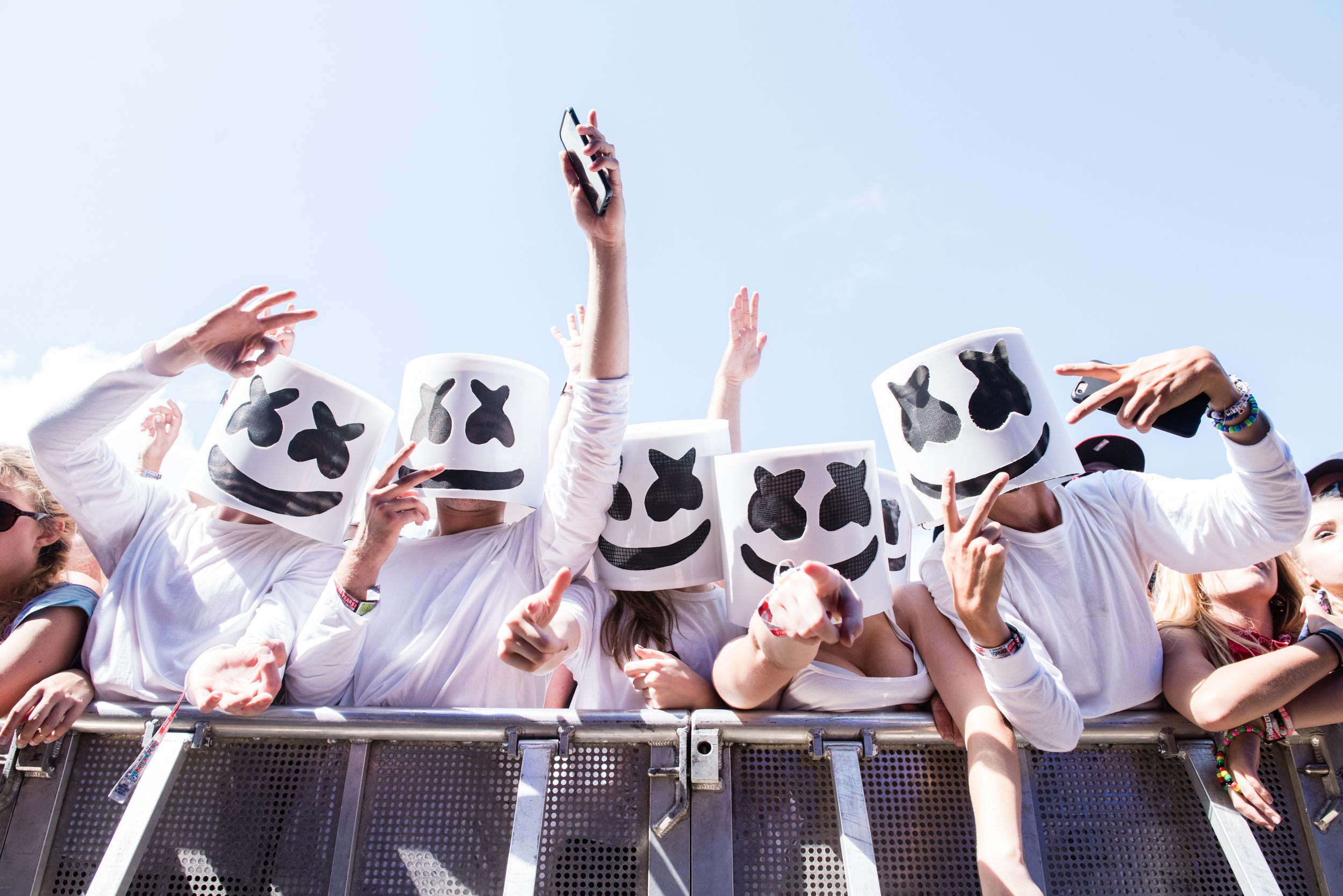 Marshmello Dj Music 2500x1668