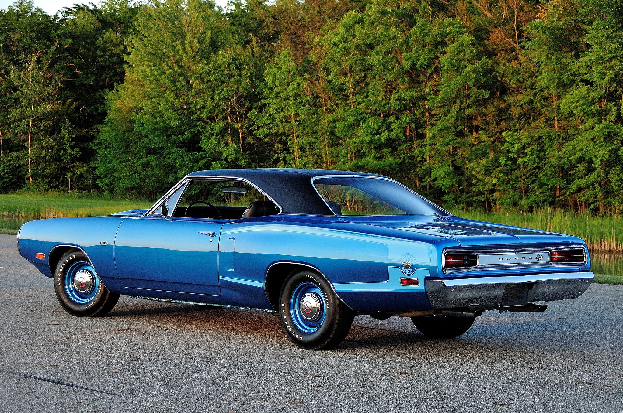 Dodge Coronet Super Bee Hardtop Coupe 2048x1360