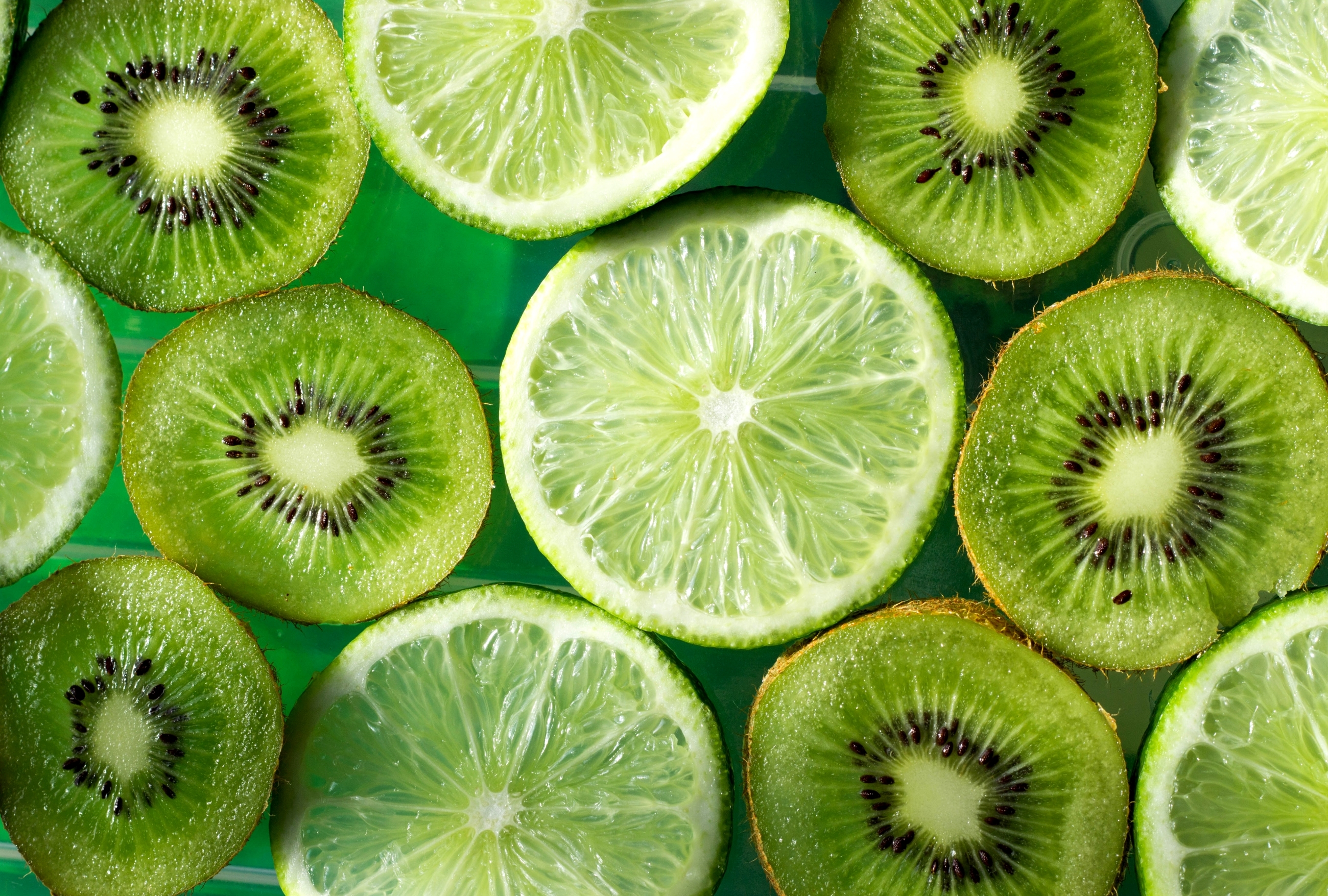 Fruit Green Kiwi Lime 2600x1755