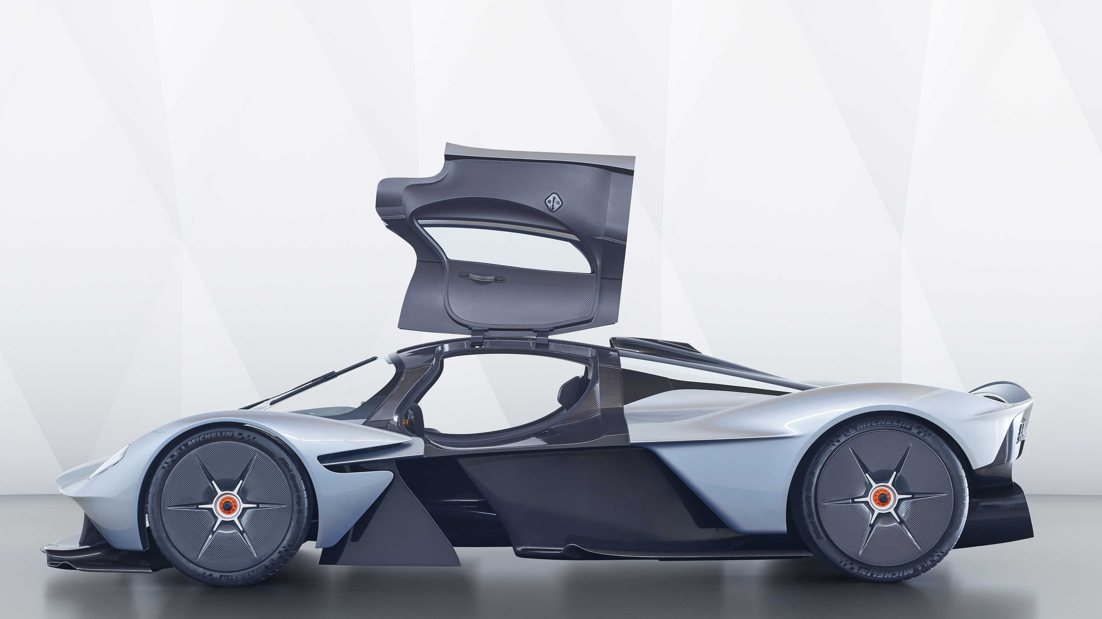 Aston Martin Aston Martin Valkyrie Sport Car Supercar 3650x2052