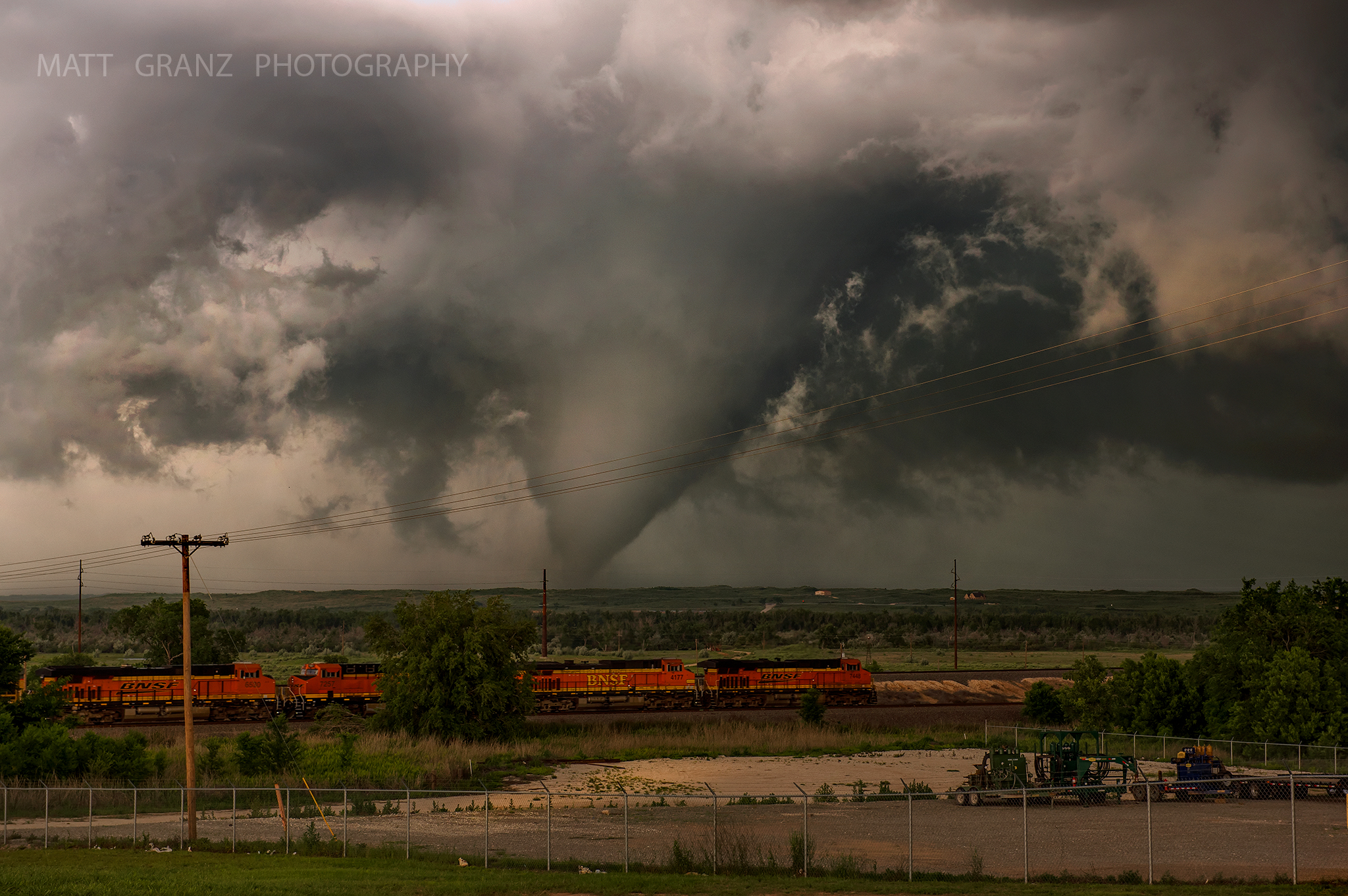 Railroad Storm Texas Tornado Train 2048x1362