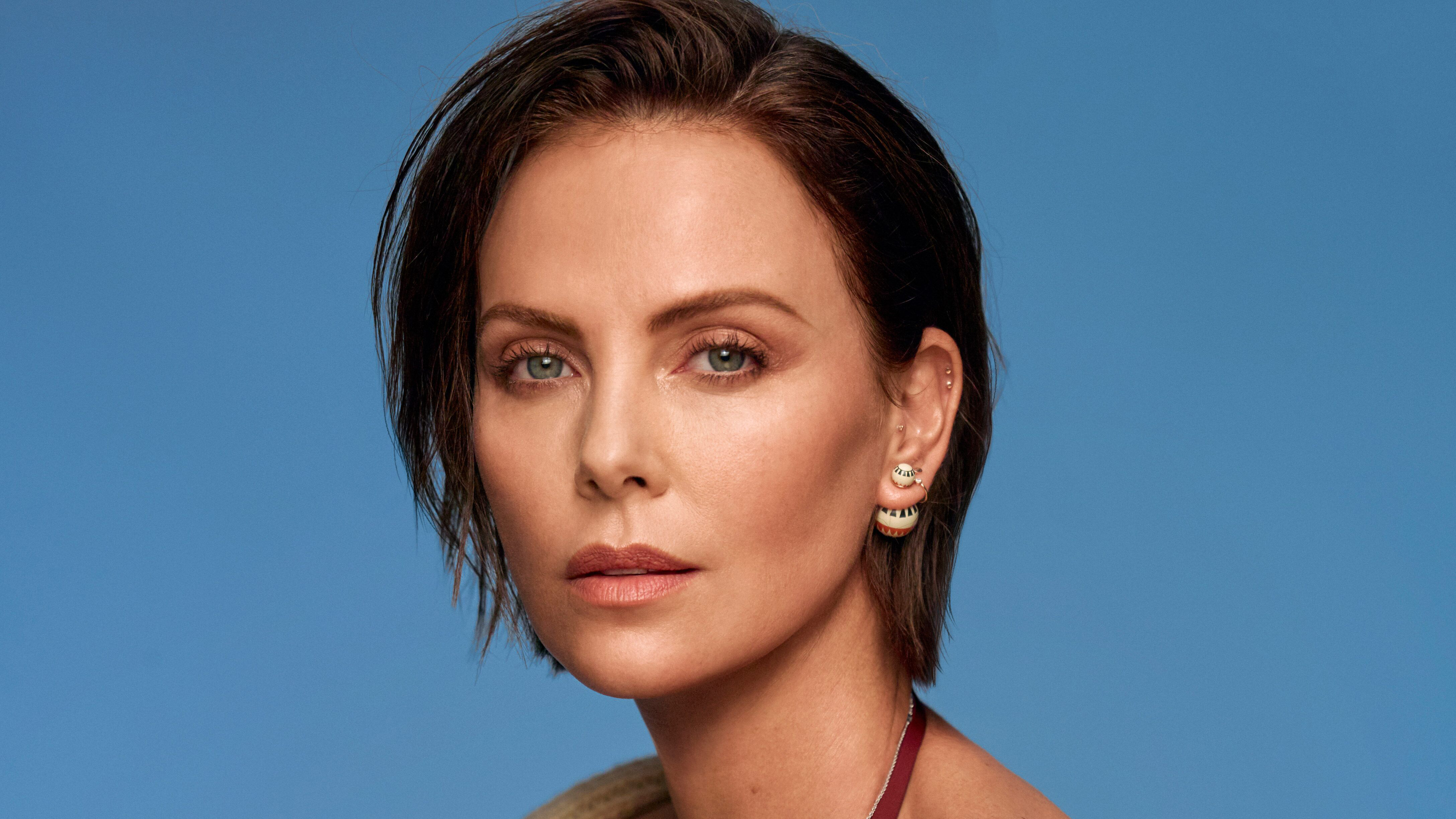 Actress Brunette Charlize Theron Face Short Hair South African 4350x2447