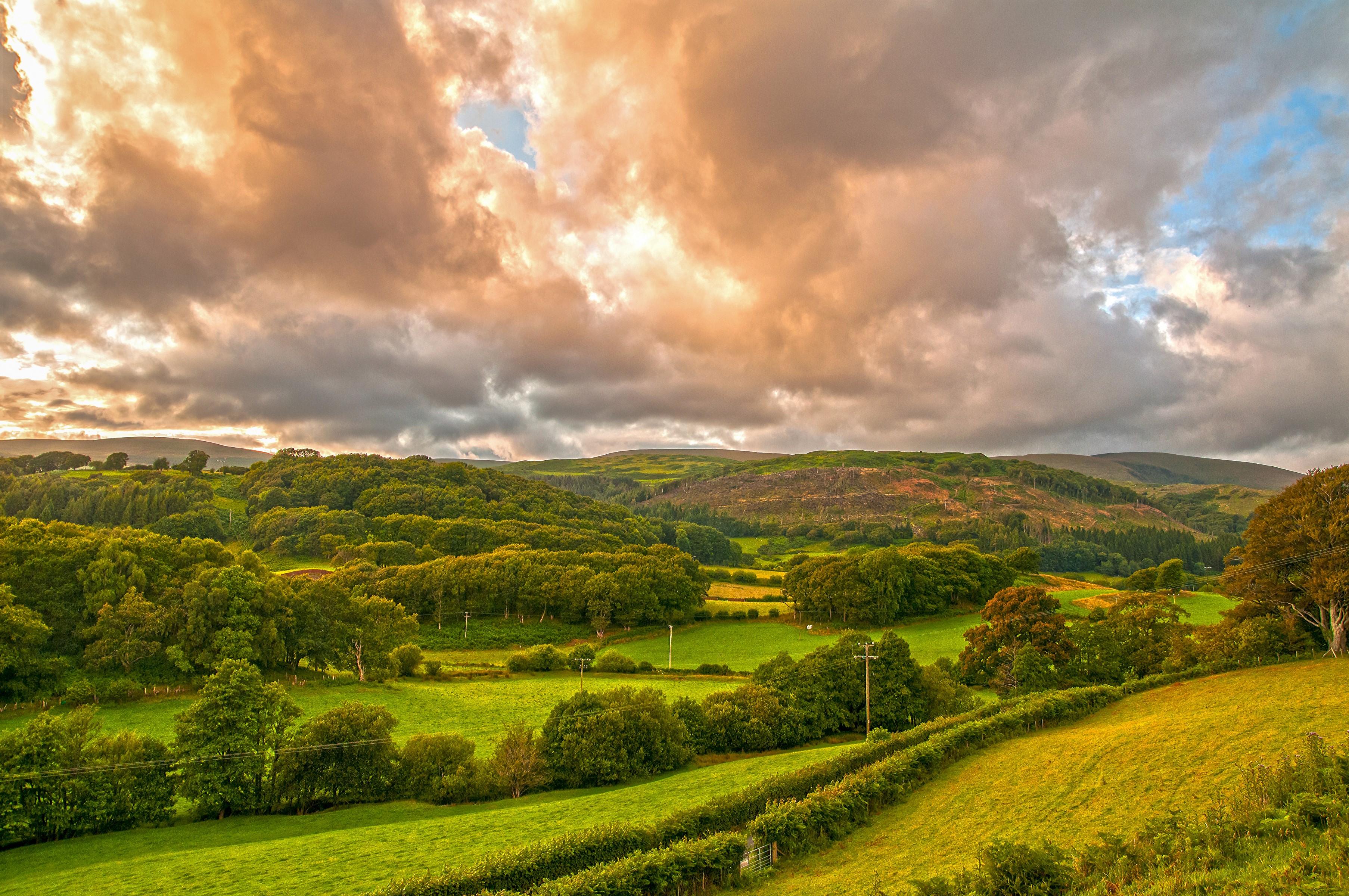 Cloud Earth Green Landscape Tree Wales 3613x2400