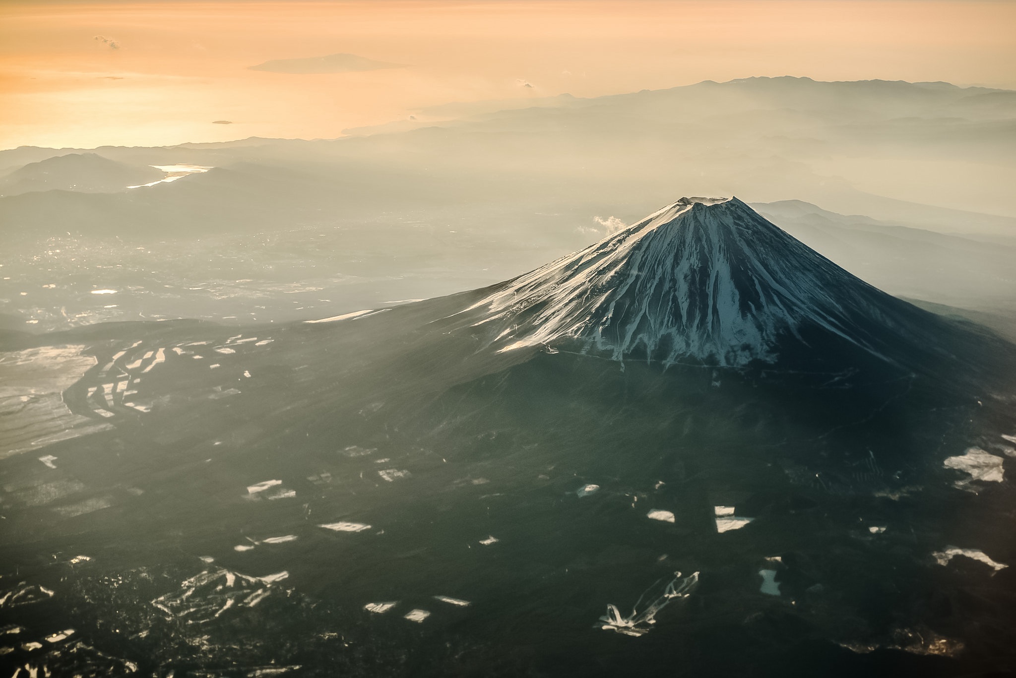 Aerial Japan Landscape Mount Fuji Mountain Volcano 2048x1367