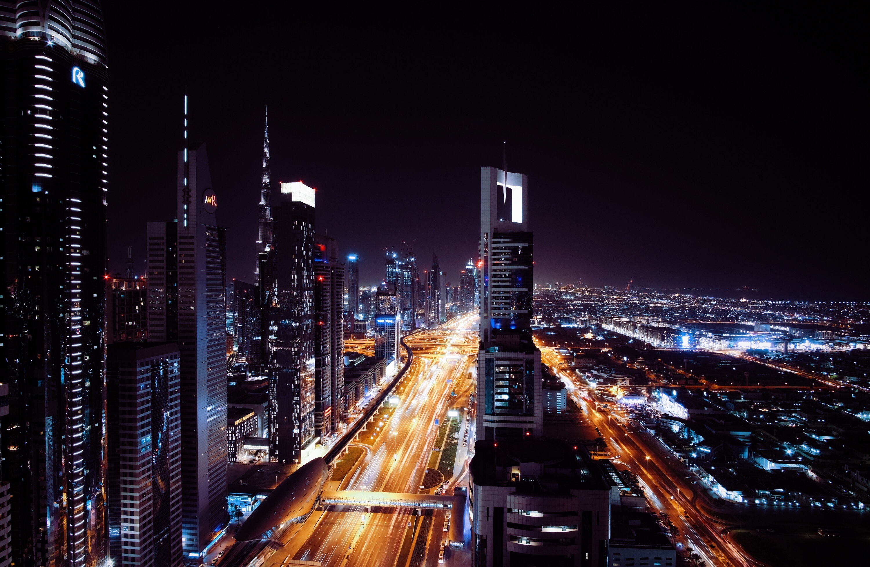 Building City Cityscape Dubai Night Skyscraper United Arab Emirates 3000x1956