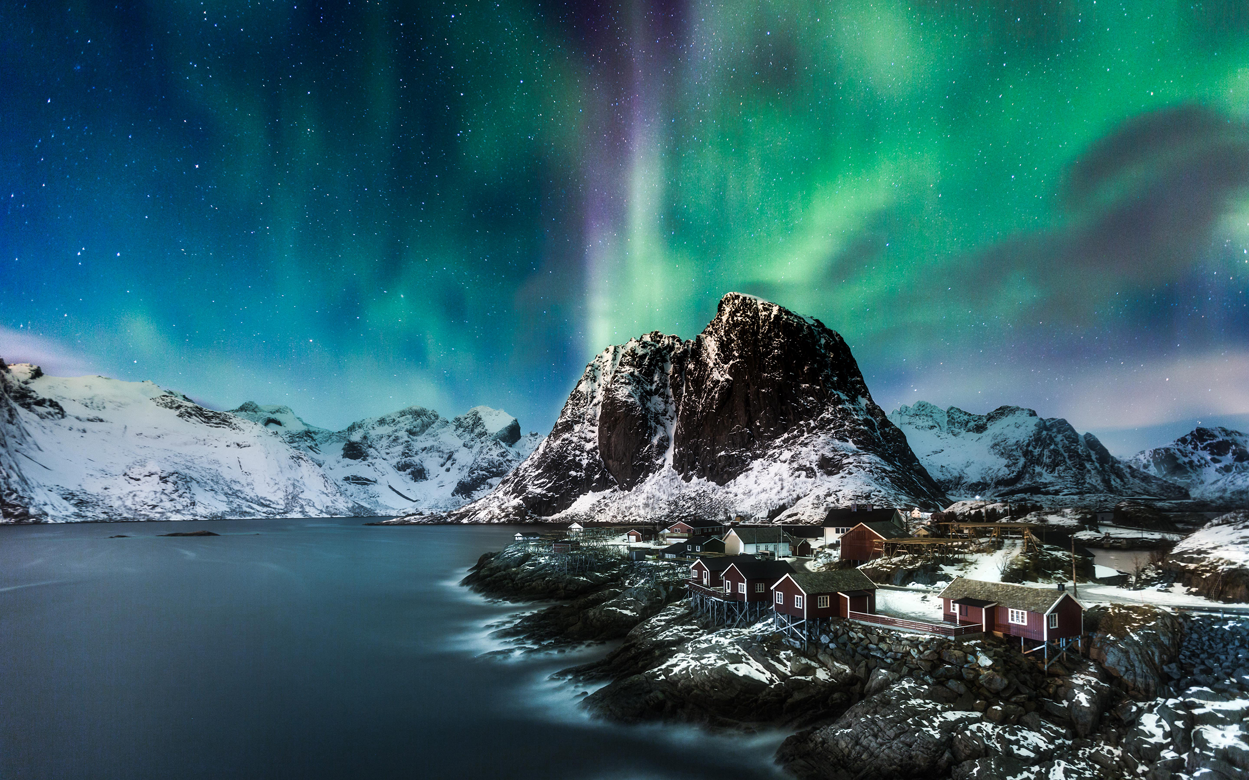 Aurora Borealis Light Lofoten Mountain Norway Reine Sky Village 2560x1600