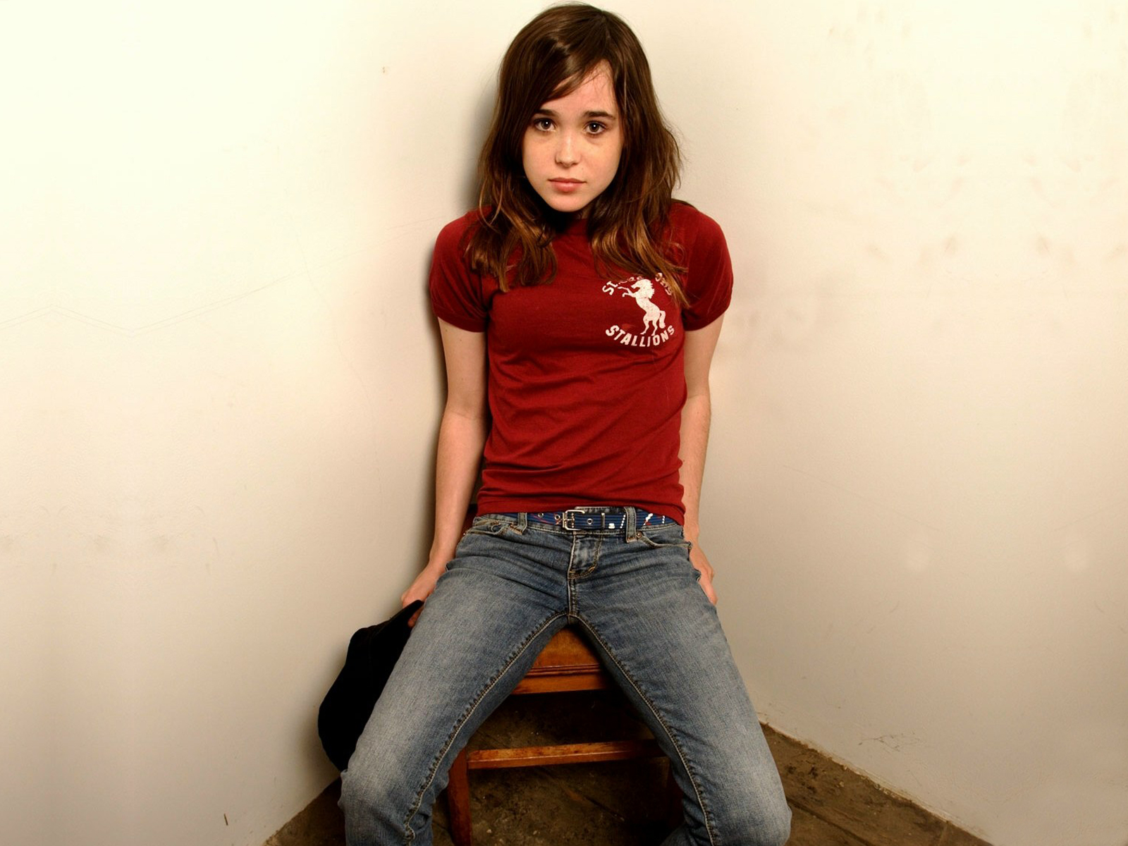 Ellen Page 1600x1200