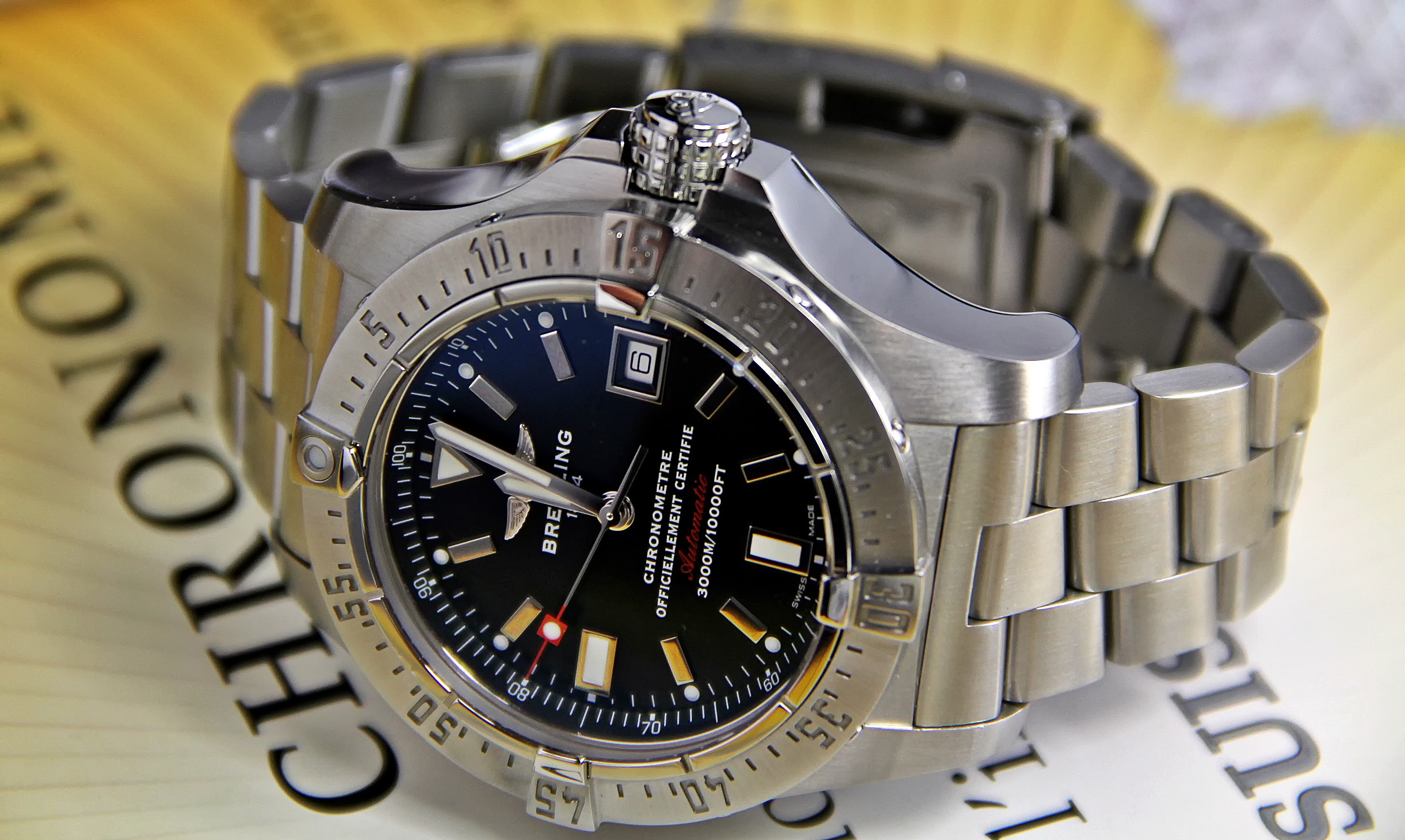 Breitling Watch Wristwatch 2942x1759