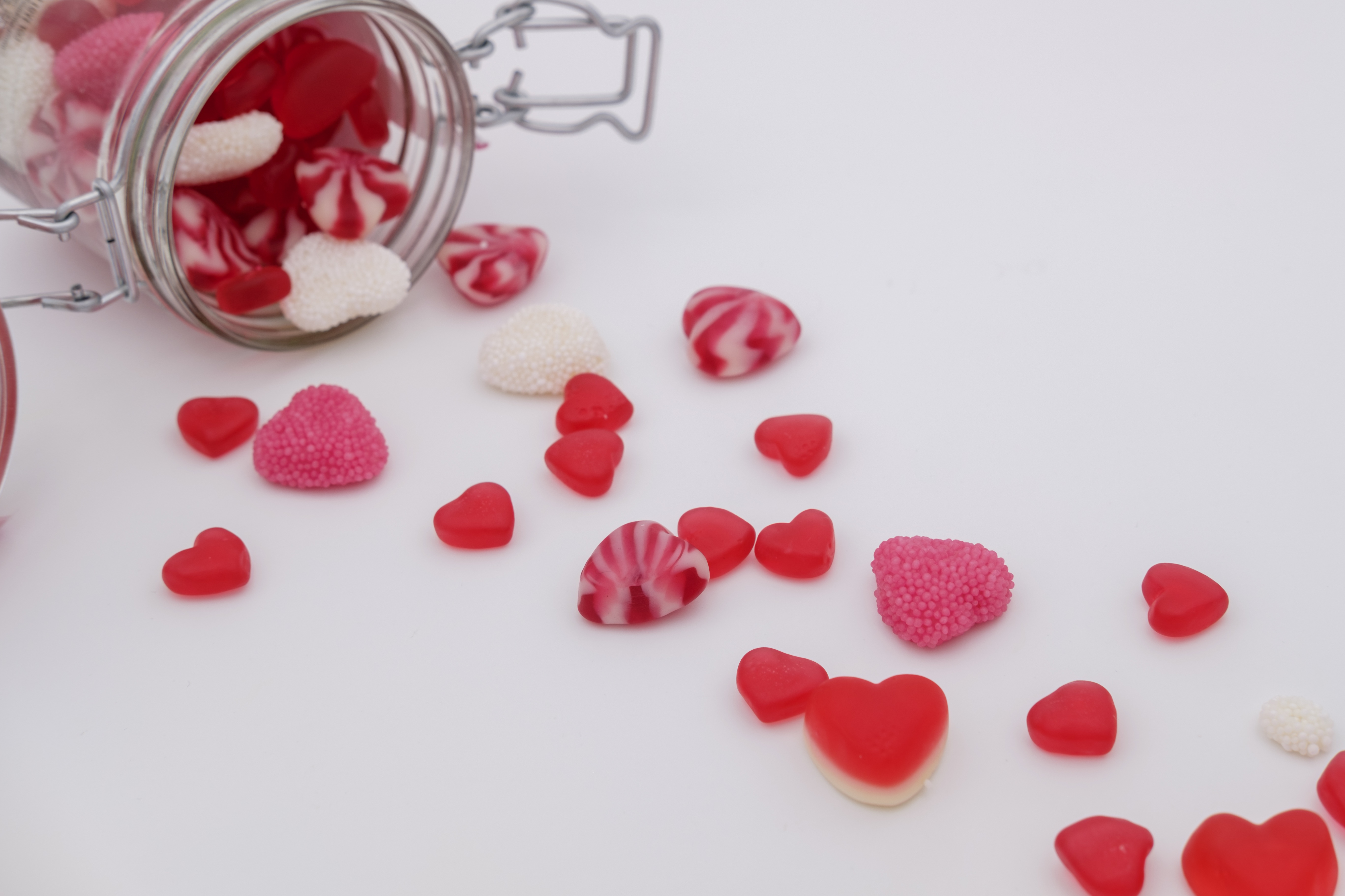 Candy Heart Shaped Sweets Wallpaper - Resolution:5470x3647 - ID:1047372 ...