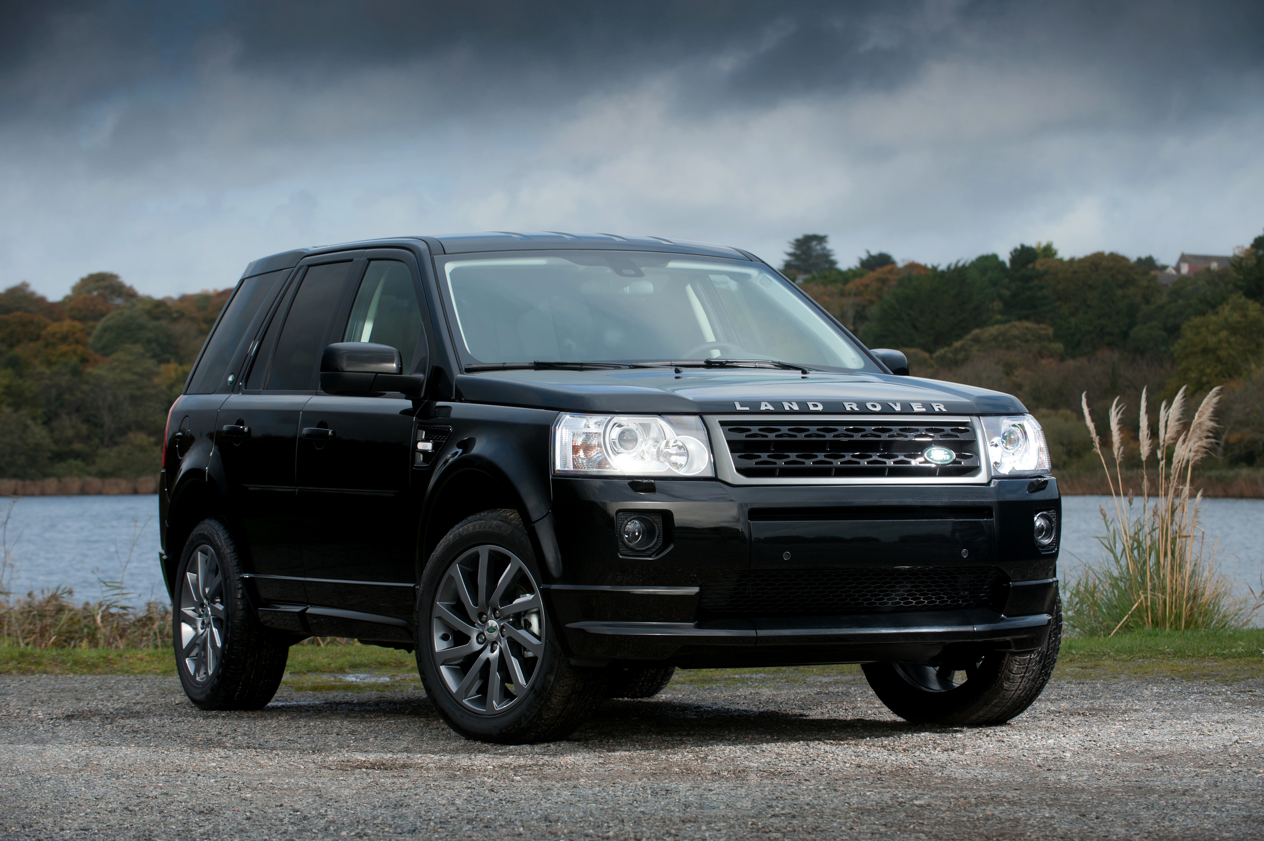 Black Car Car Land Rover Land Rover Freelander Suv Vehicle 4096x2725