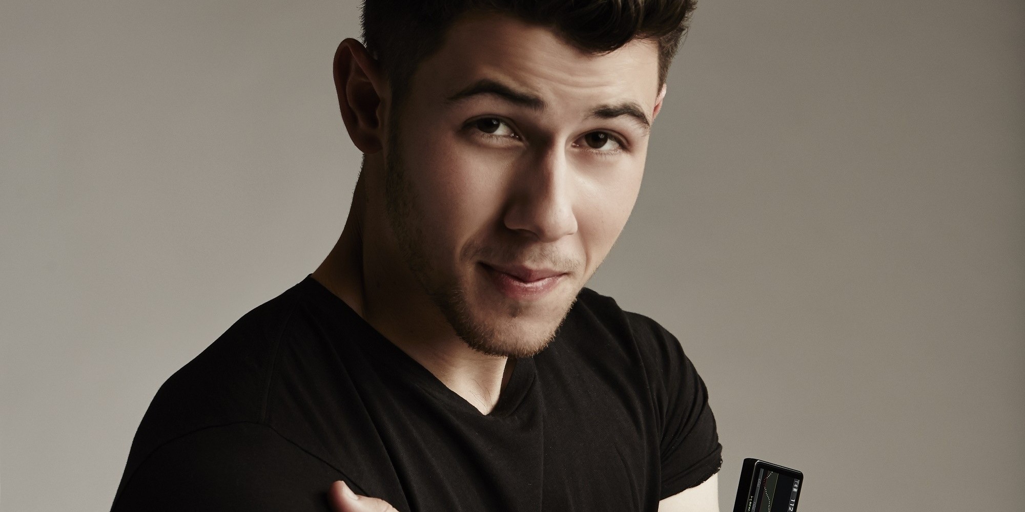 Nick Jonas 2000x1000