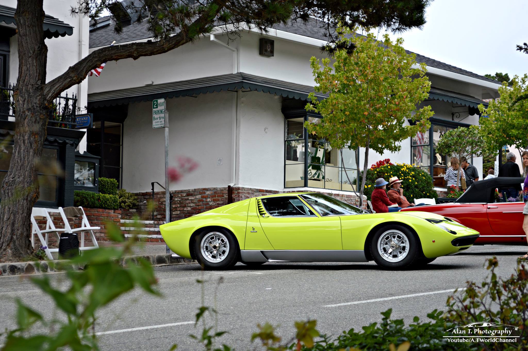 Vehicles Lamborghini Miura 2048x1362