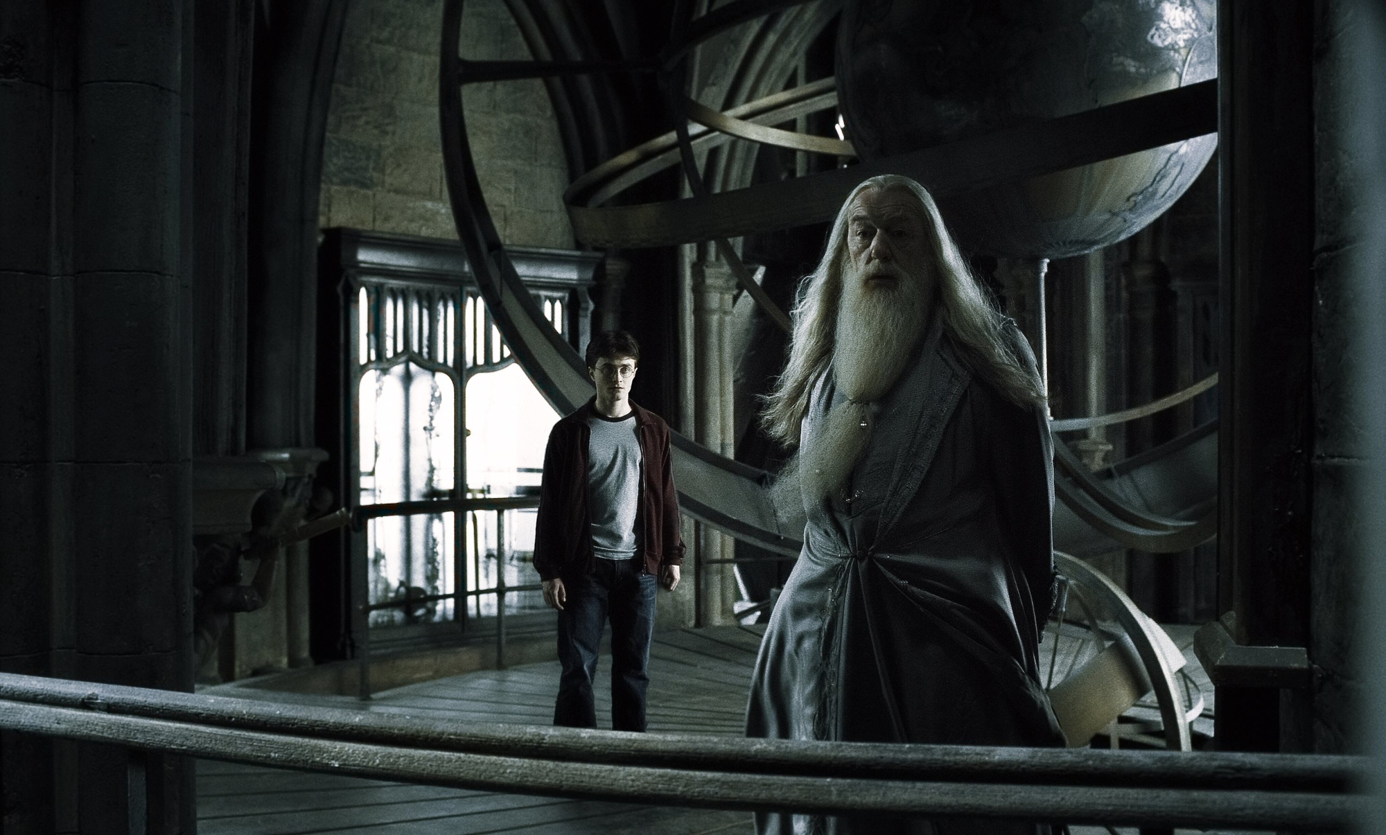 Albus Dumbledore Harry Potter 2000x1205