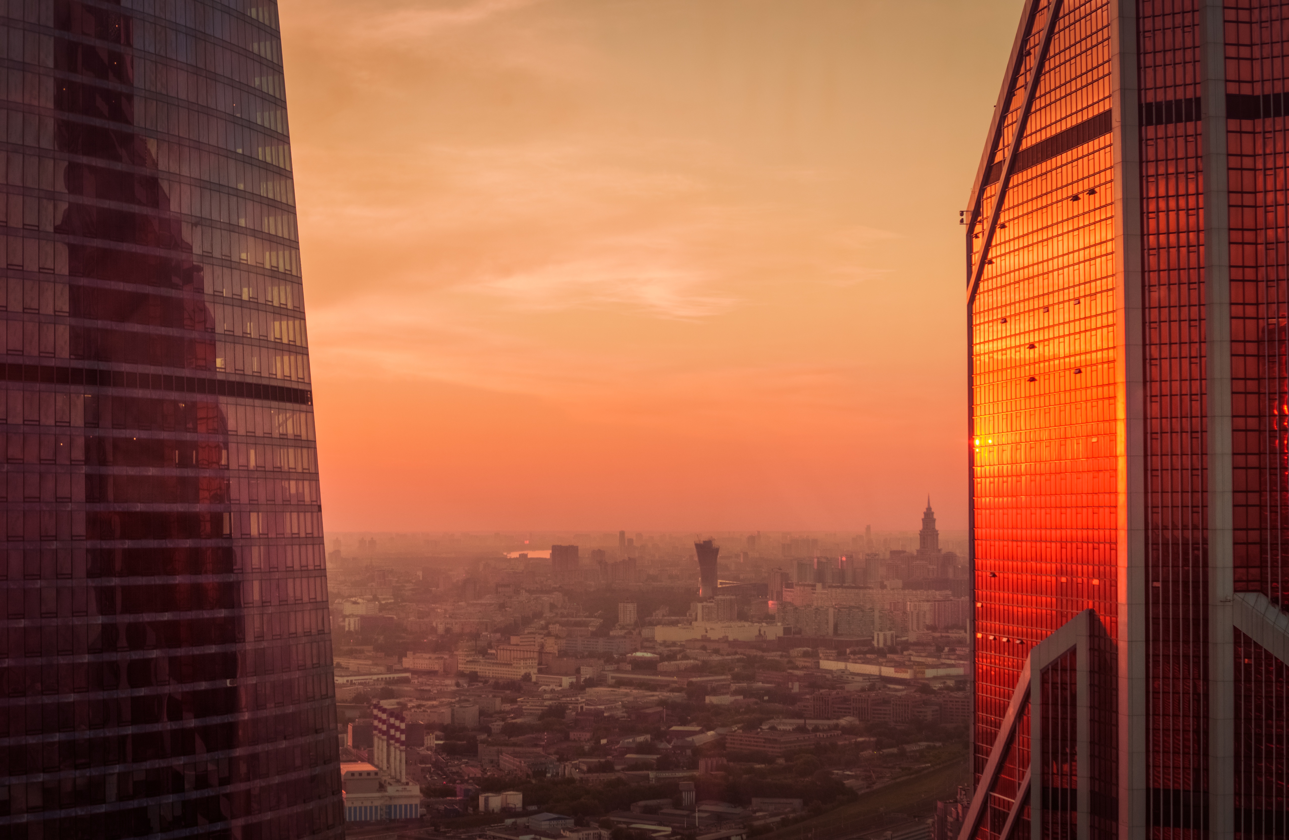 Building Cityscape Horizon Moscow Russia Sunset 5115x3335