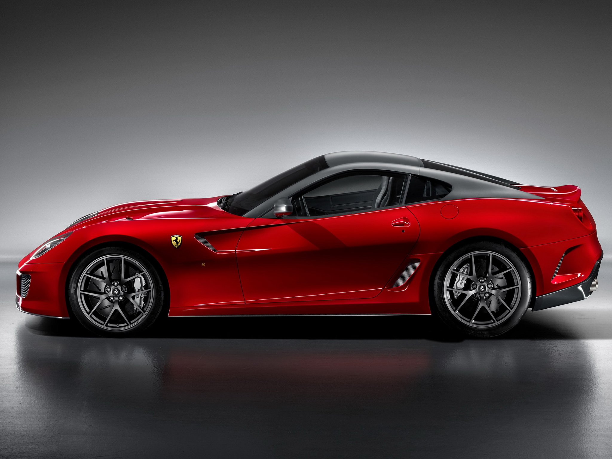 Vehicles Ferrari 2048x1536