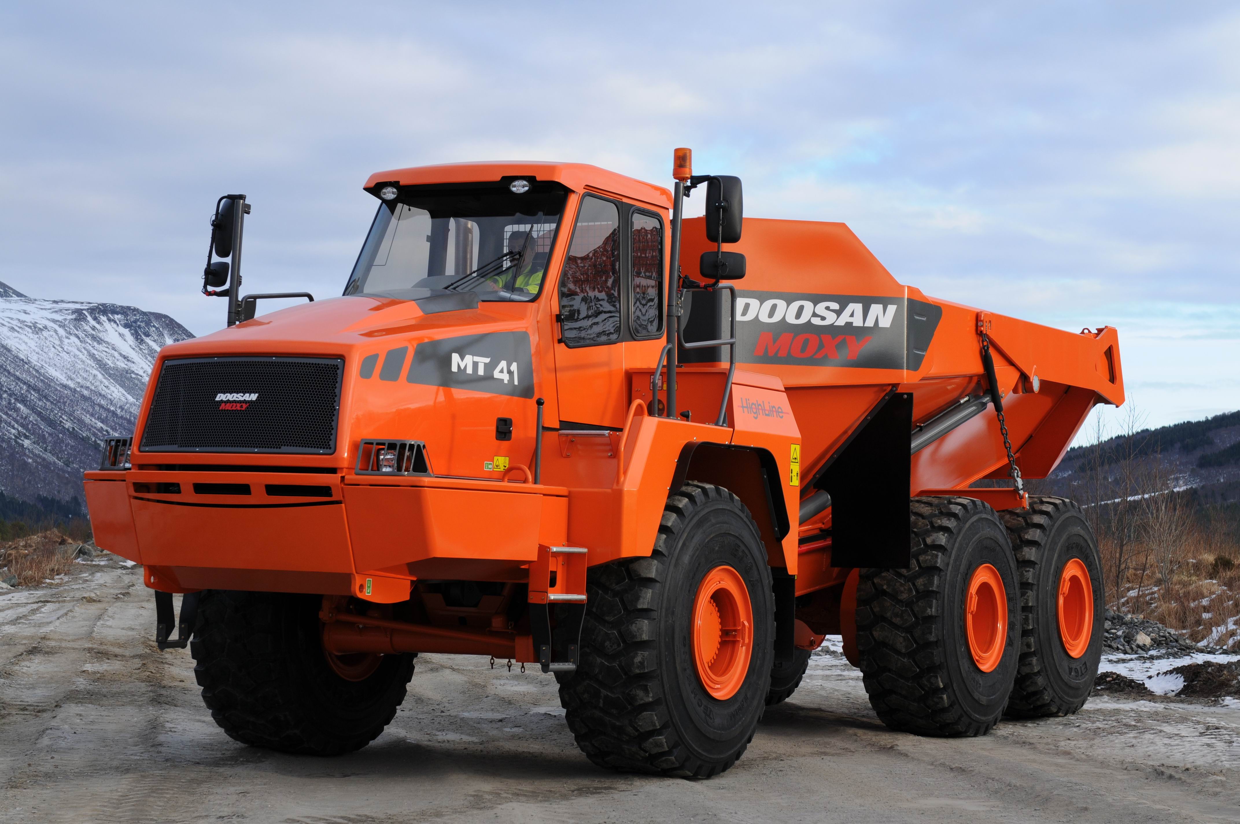 Doosan Mt41 Dump Truck 4288x2848