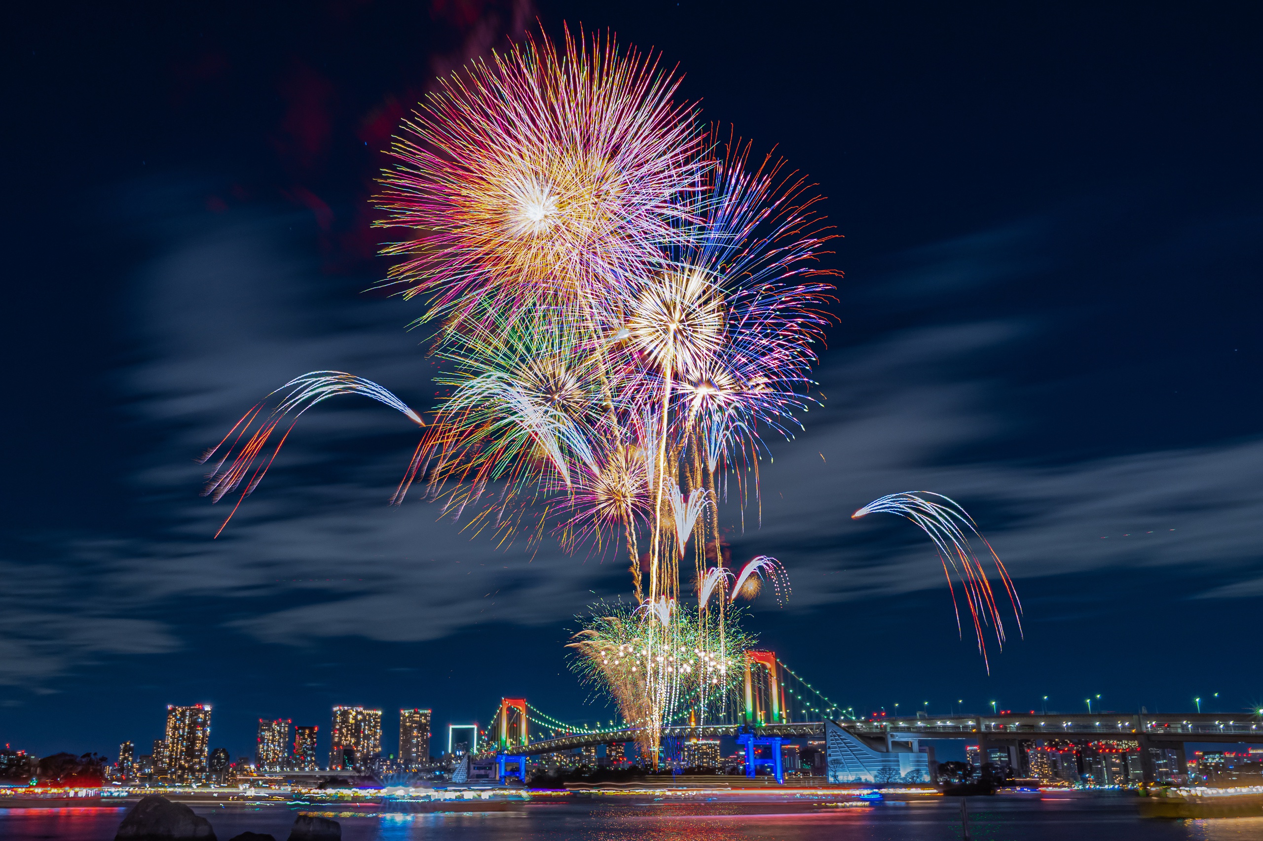 Bridge City Fireworks Japan Night Rainbow Bridge Tokyo 2560x1706