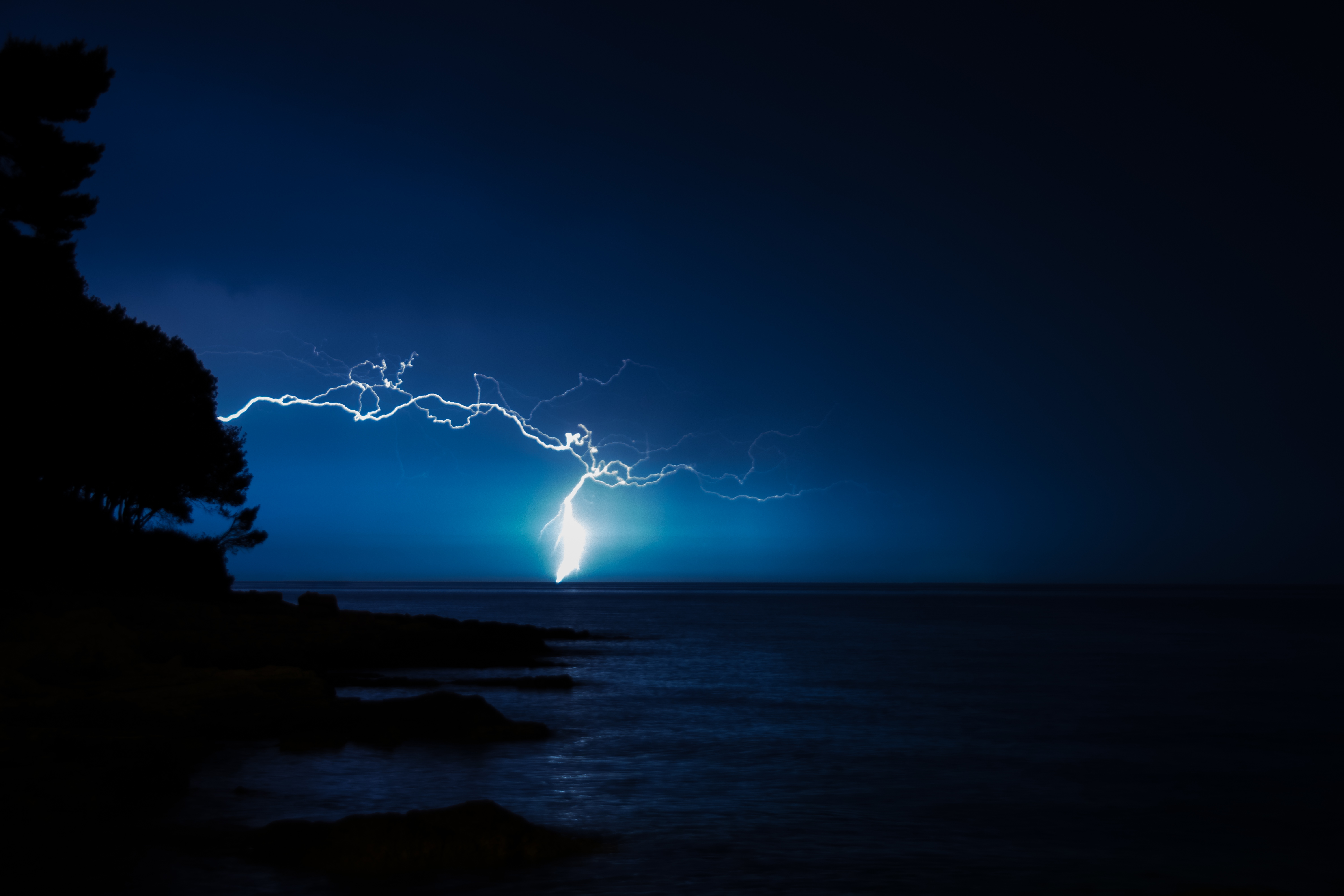 Blue Horizon Lightning Nature Night Ocean Sky 6000x4000