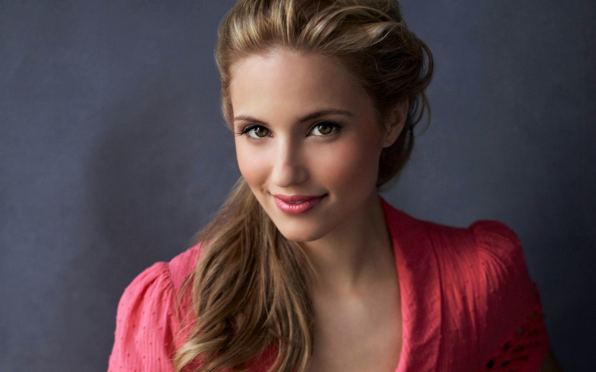 Actress American Blonde Dianna Agron Girl Model Smile Woman 1920x1200