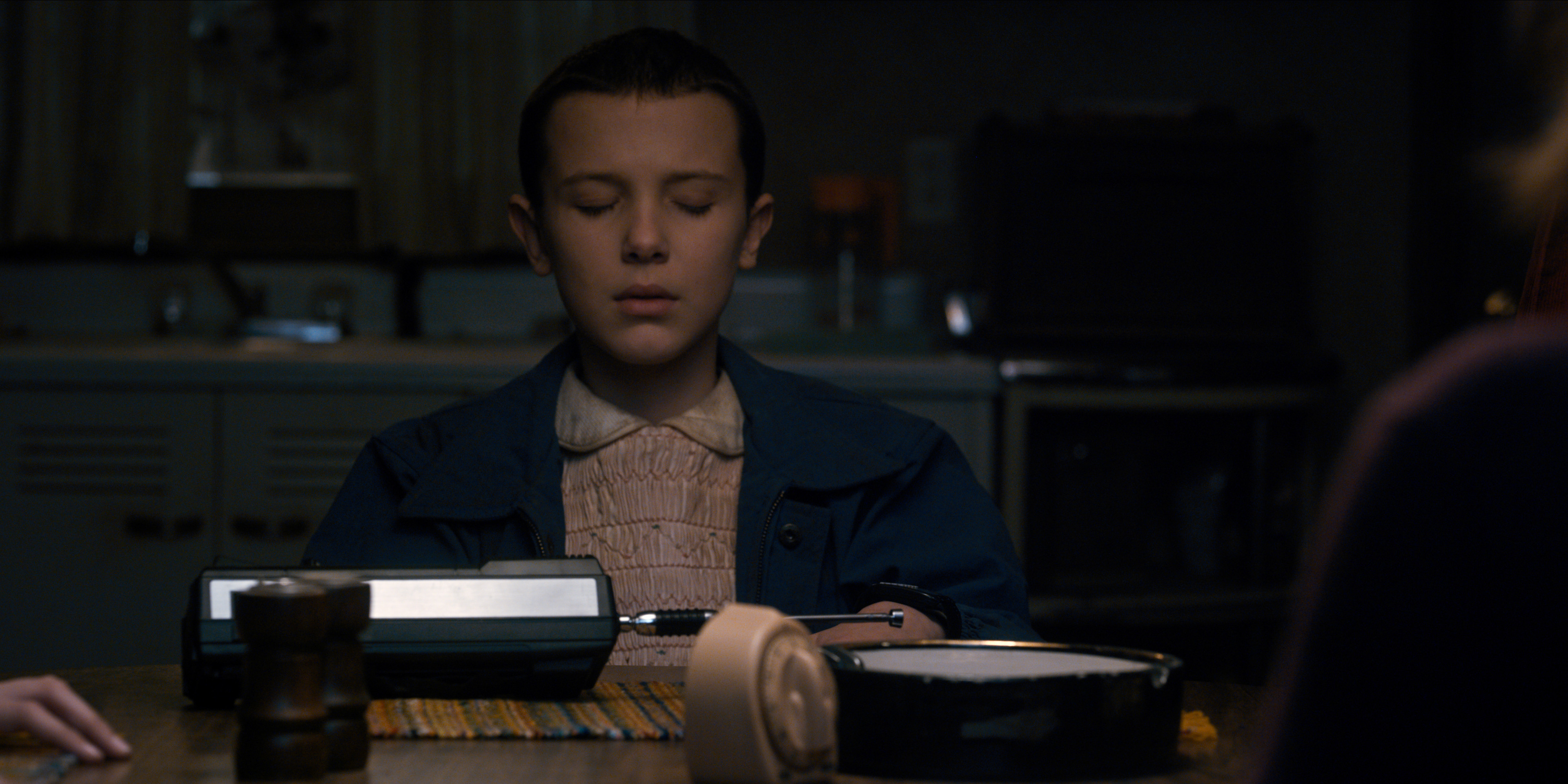 Eleven Stranger Things Millie Bobby Brown 3840x1921