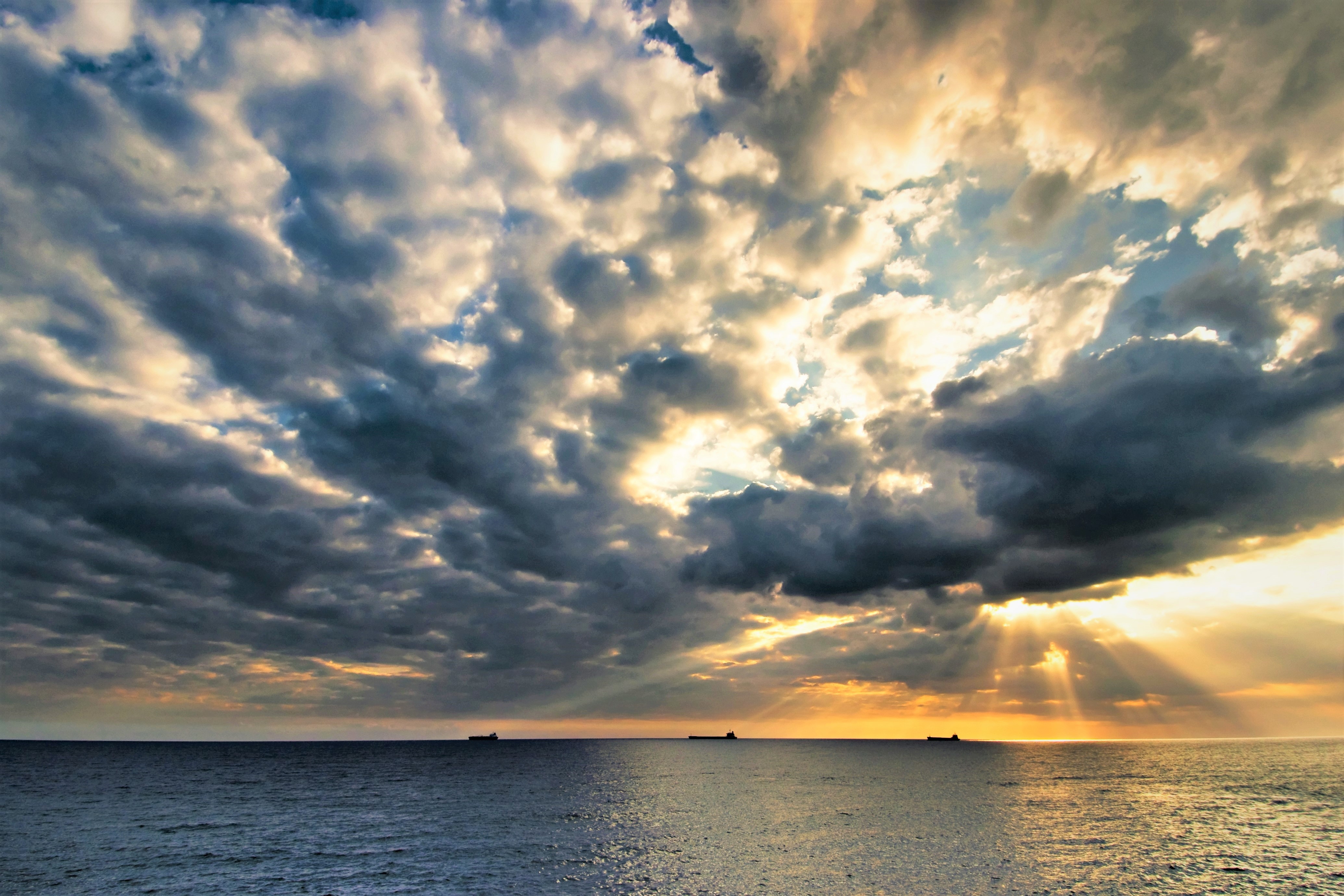 Cloud Horizon Ocean Sea Sky Sunbeam Sunshine 4140x2760