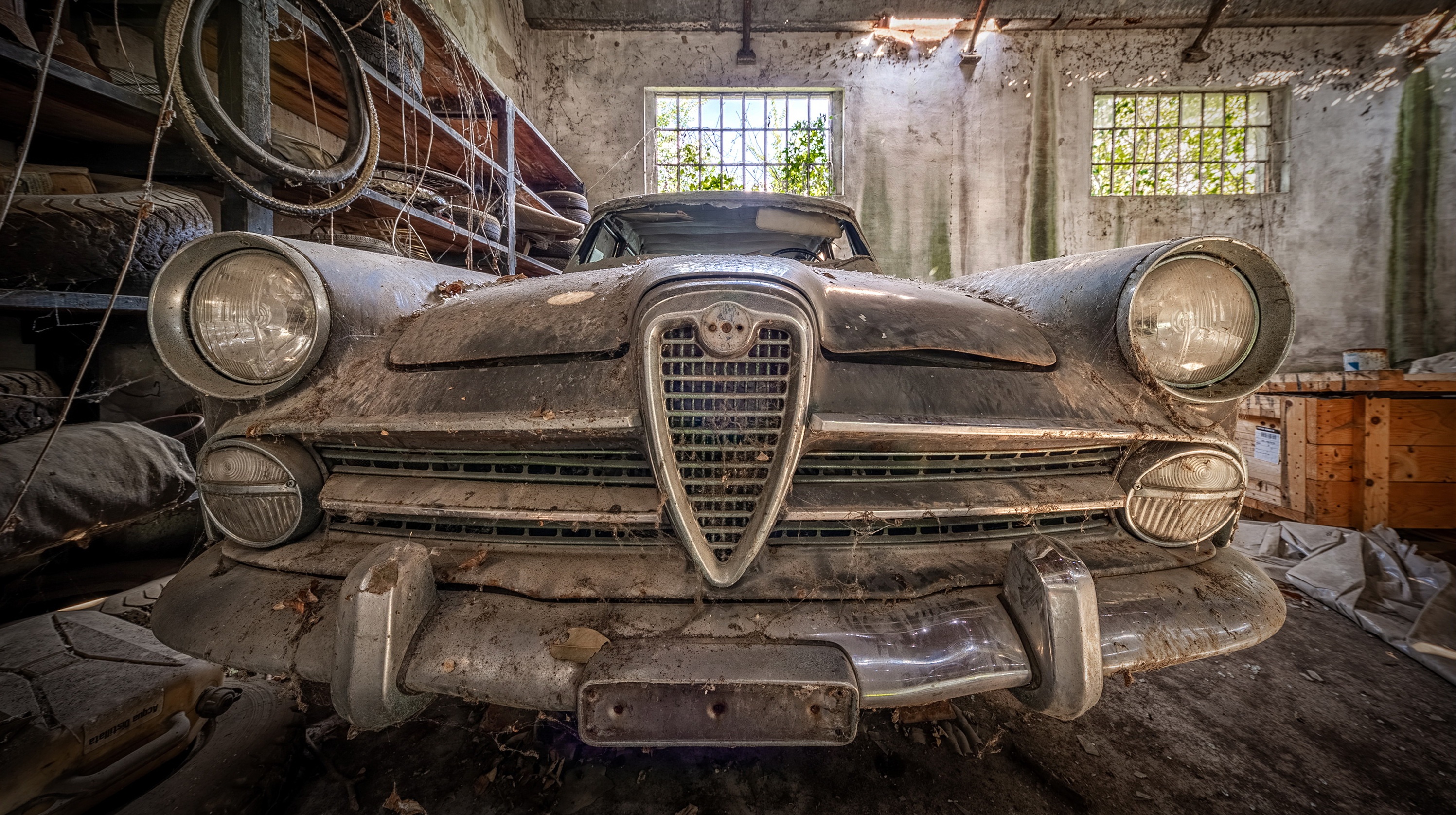 Car Old Vehicle Wreck Alfa Romeo 2994x1675