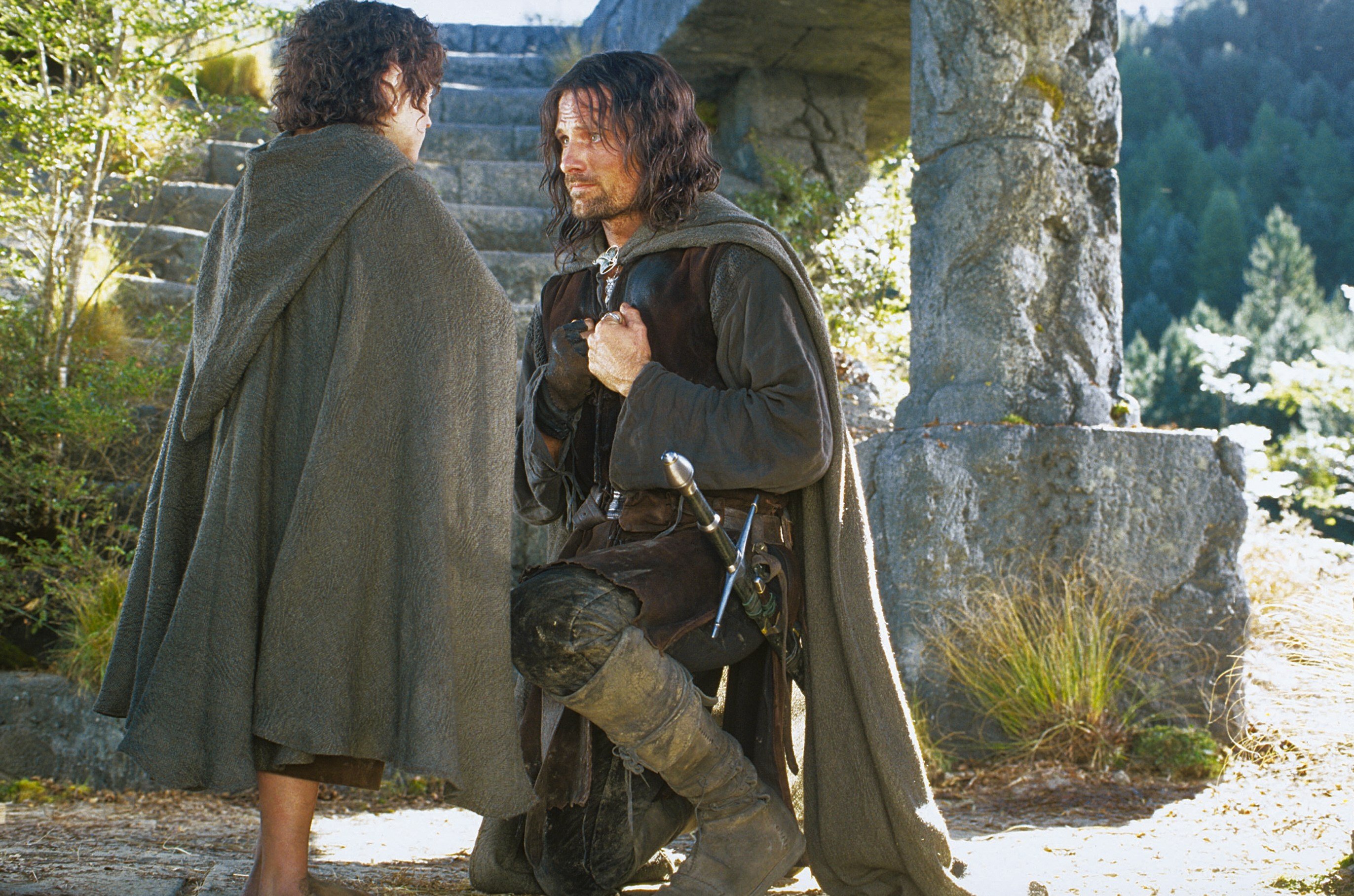 Aragorn Elijah Wood Frodo Baggins Viggo Mortensen 2744x1816