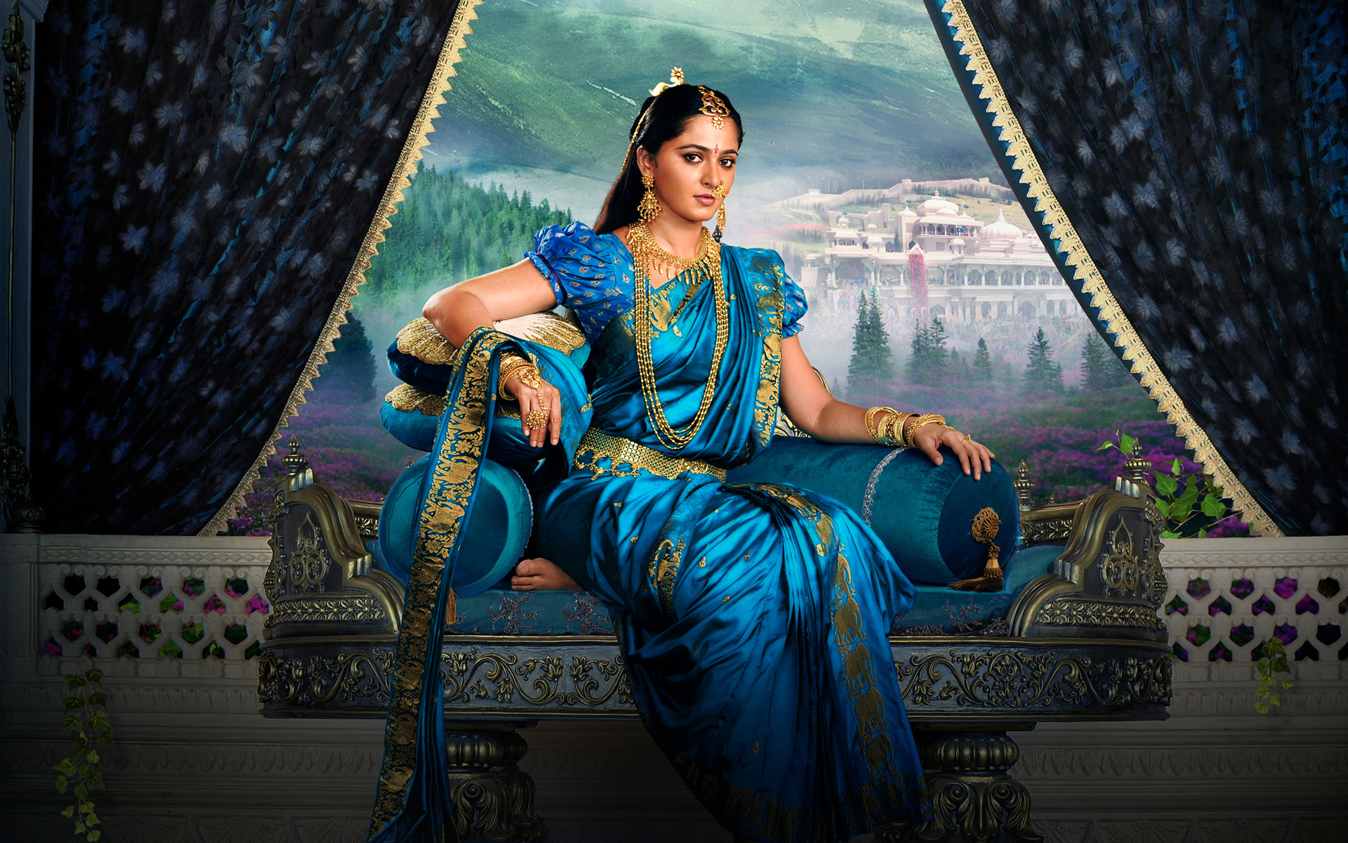 Actress Anushka Shetty Brunette Indian Sari 1920x1200