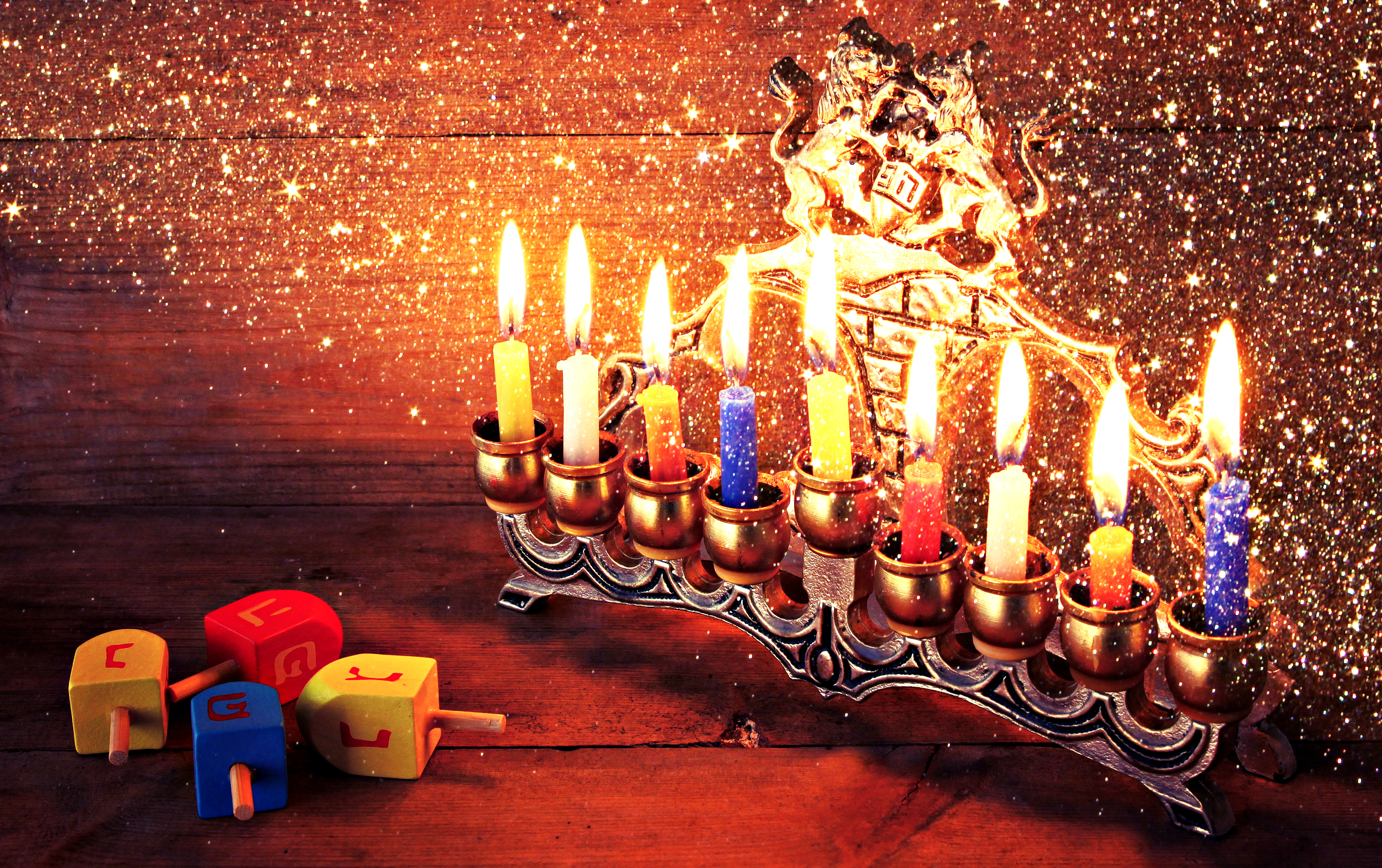 Candle Hanukkah 2901x1823