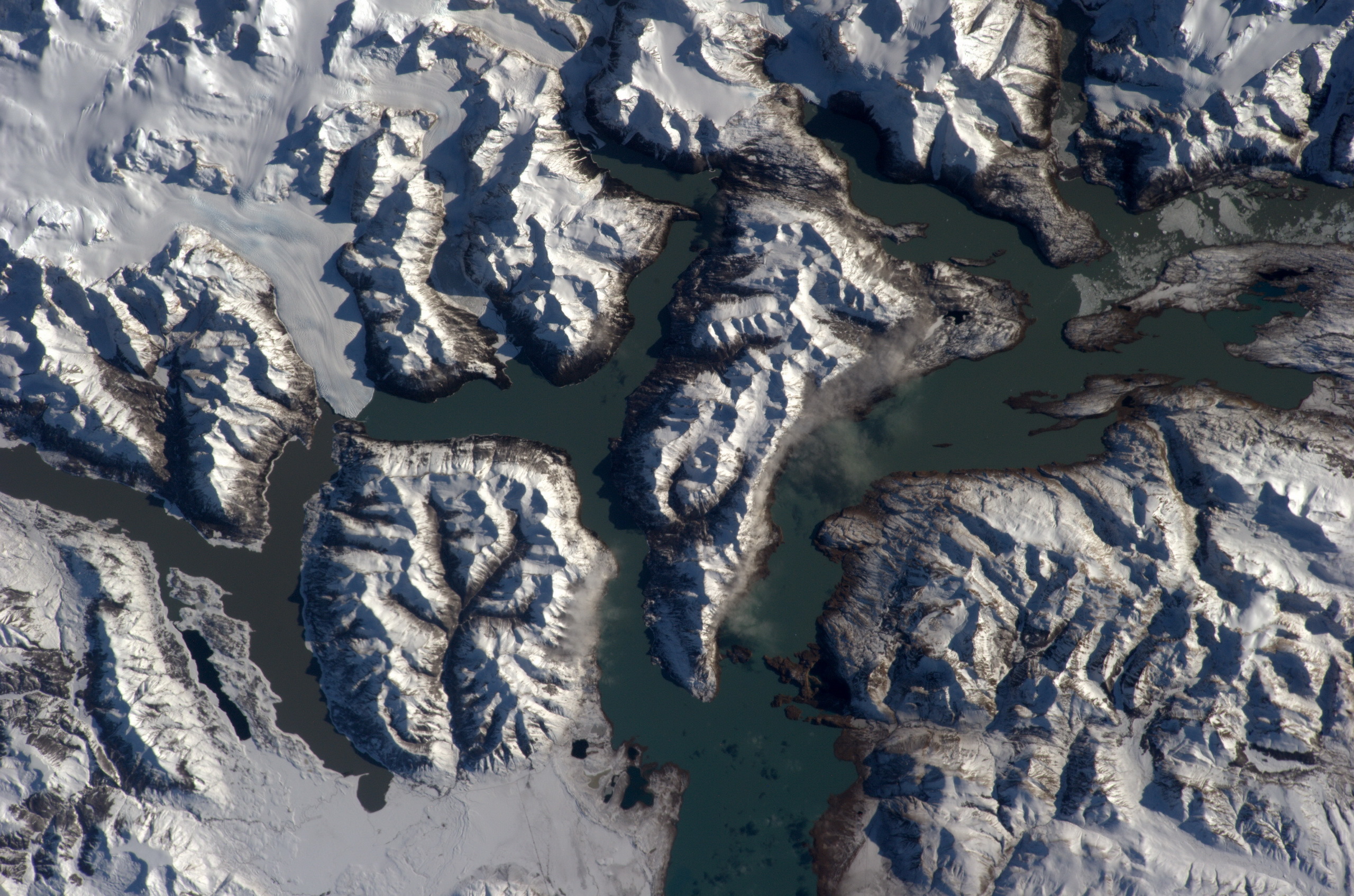 Aerial Mountain Patagonia Snow 2560x1694