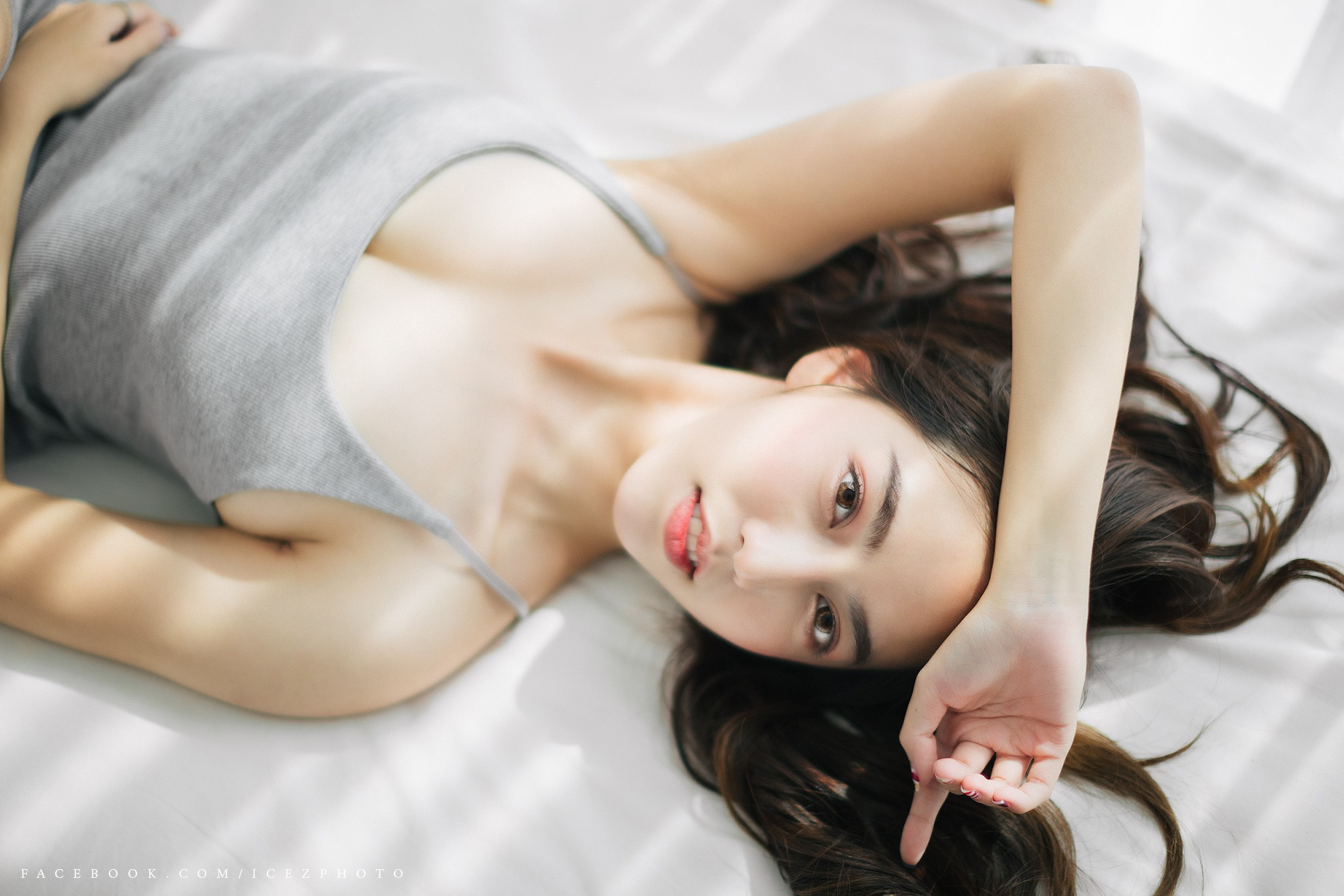 Asian Model Hands On Head Red Lipstick Lying Down 3200x2133