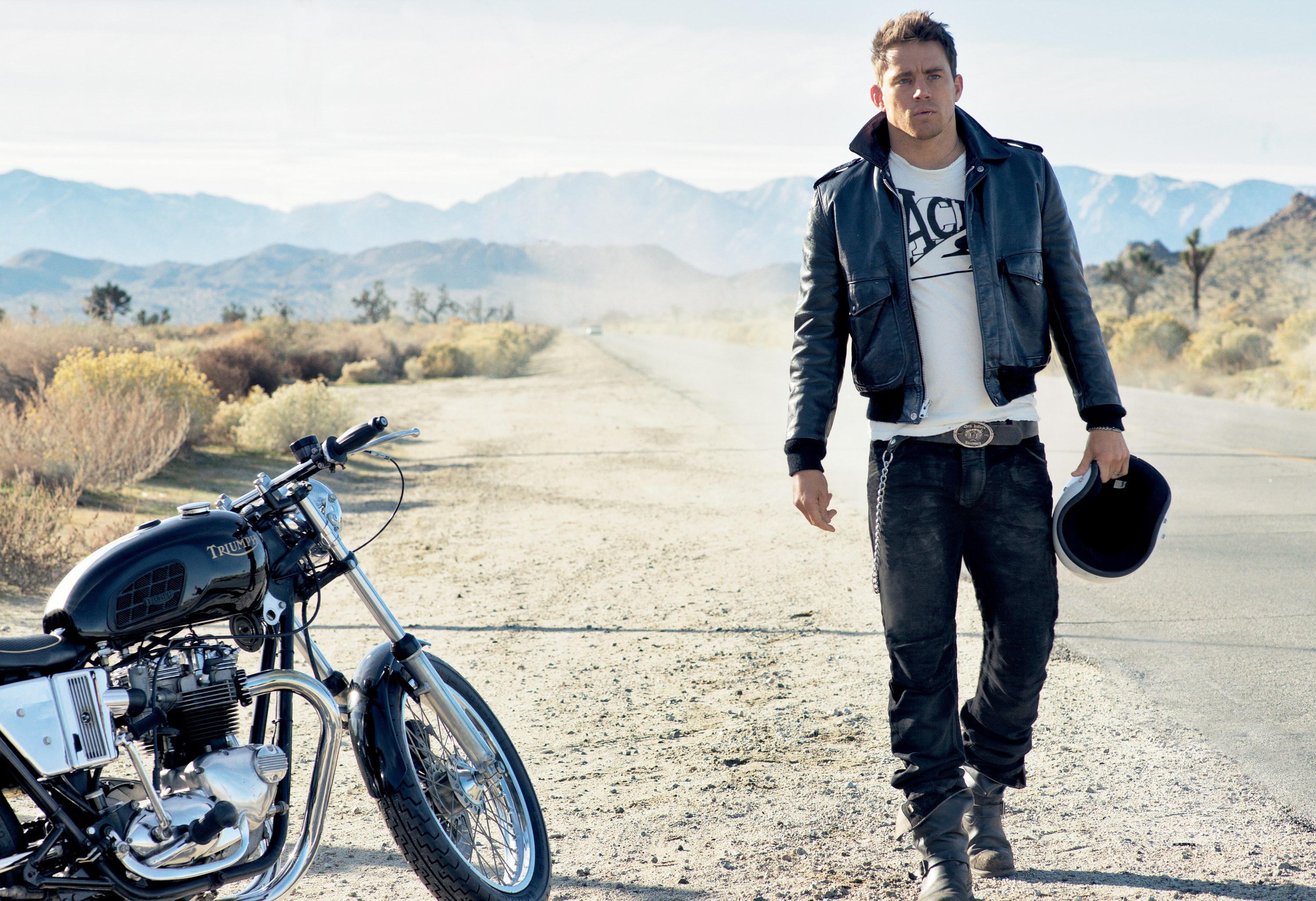 Actor American Channing Tatum Motorcycle Triumph 3000x2054