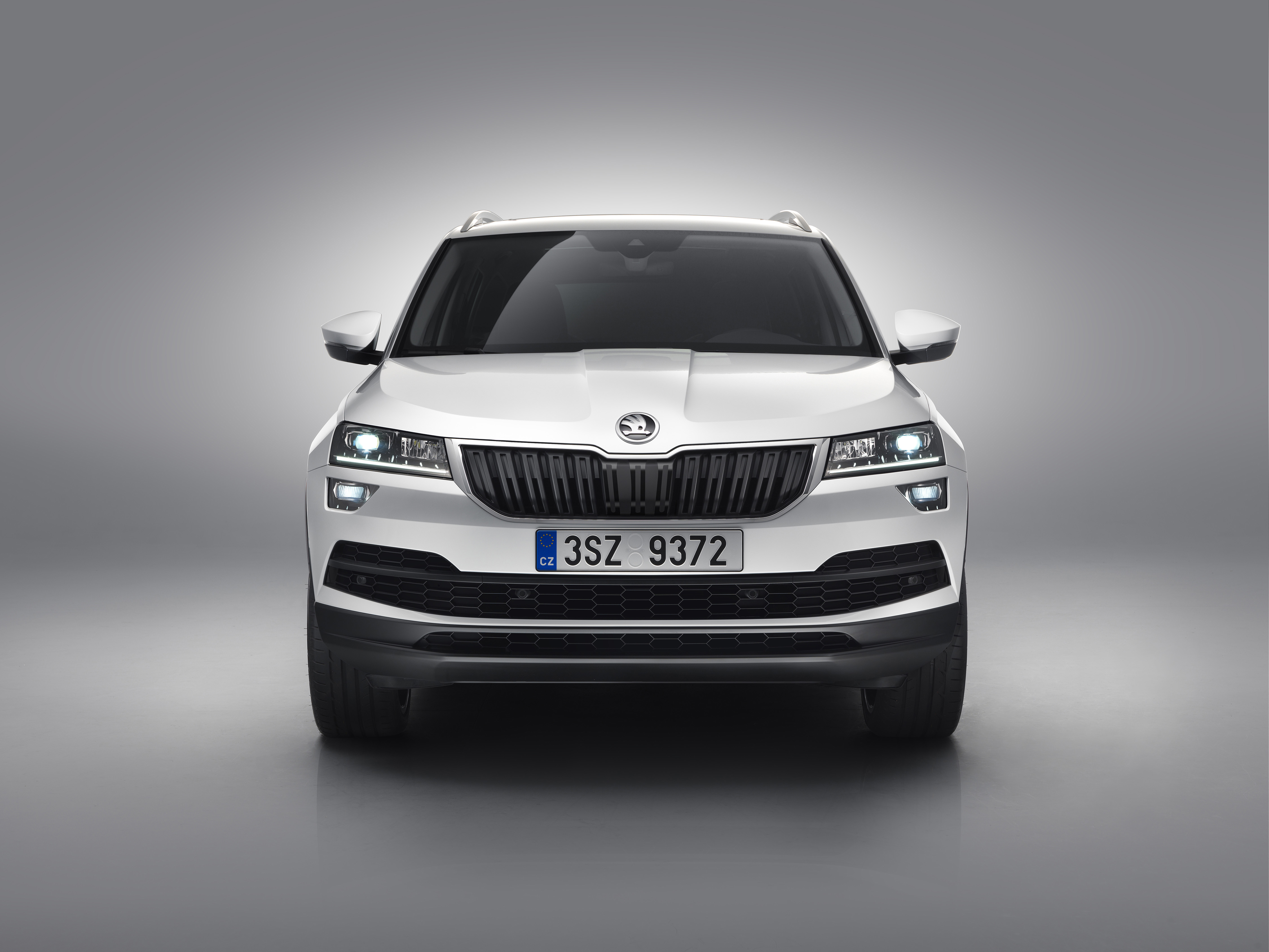 Car Suv Vehicle White Car Skoda Skoda Karoq 4500x3377