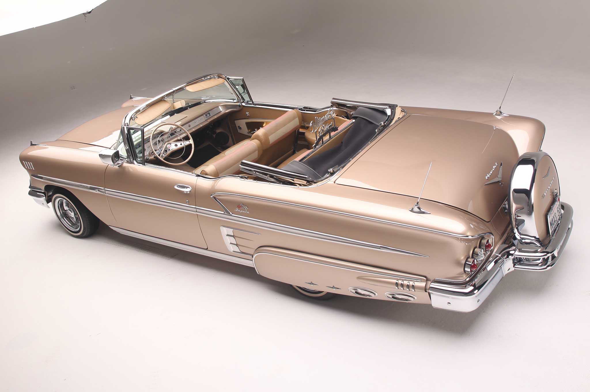 1958 Chevrolet Impala Convertible Lowrider Muscle Car 2048x1360