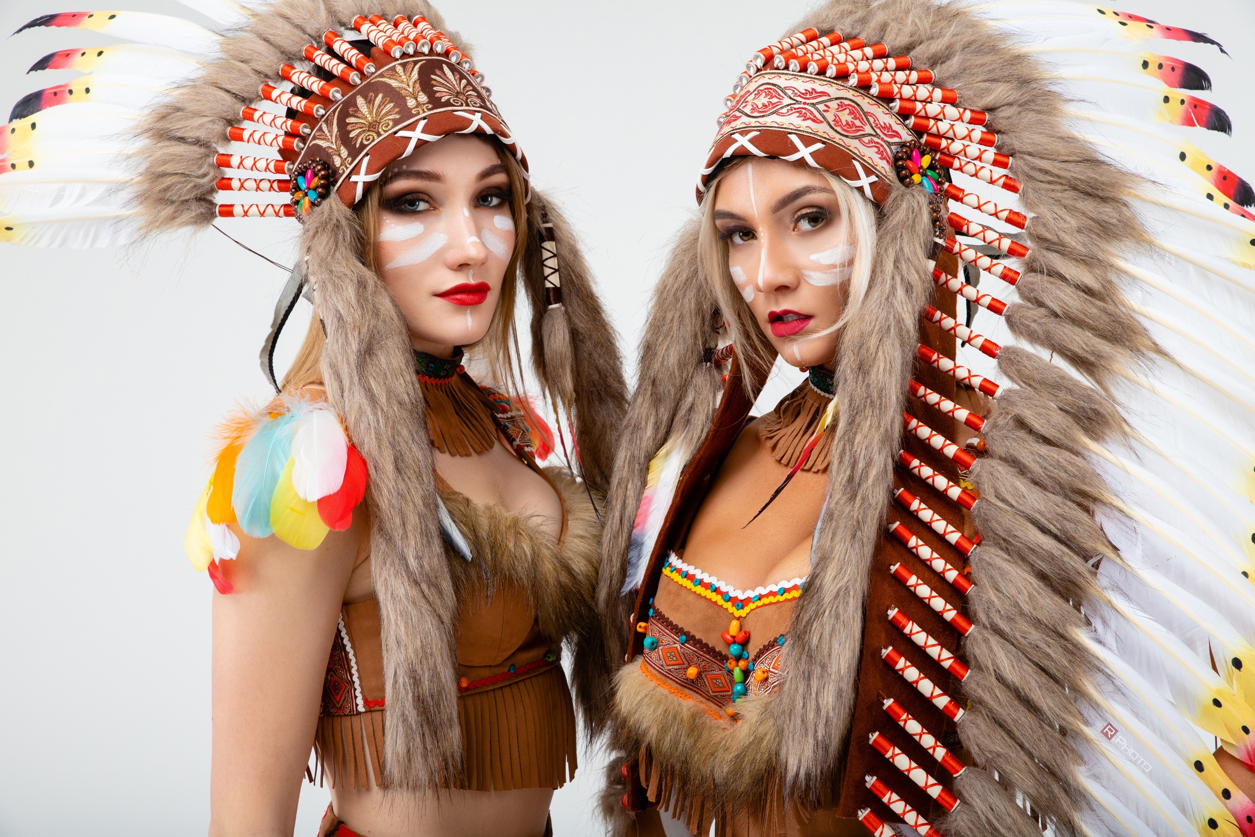Feather Girl Headdress Lipstick Native American Woman 2560x1707