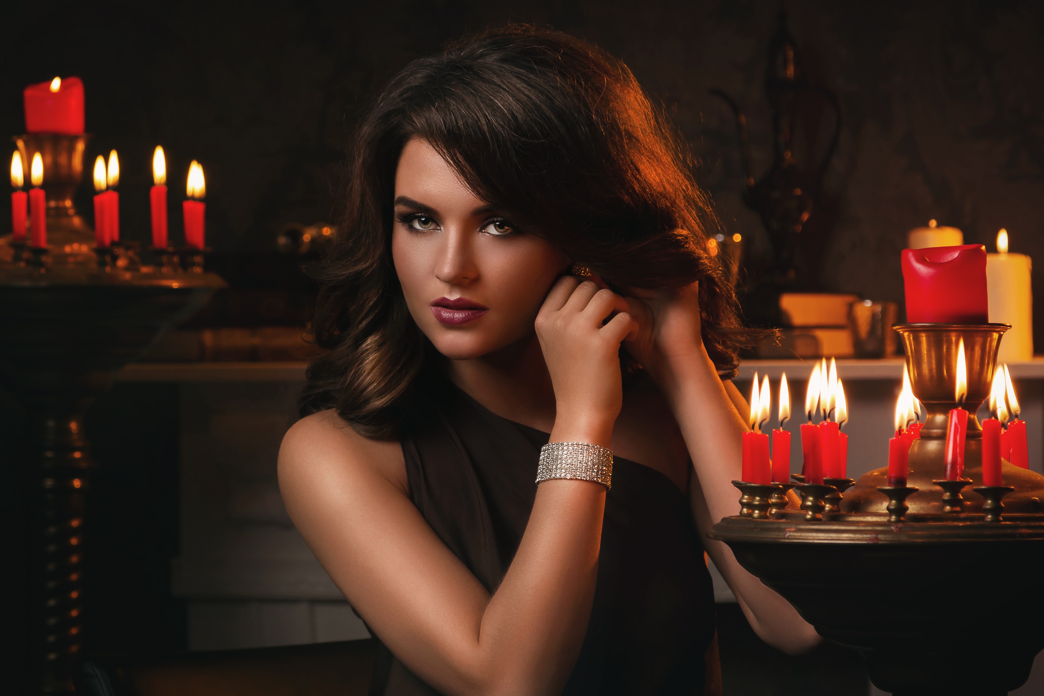 Bracelet Brunette Candle Girl Lipstick Model Woman 3500x2333