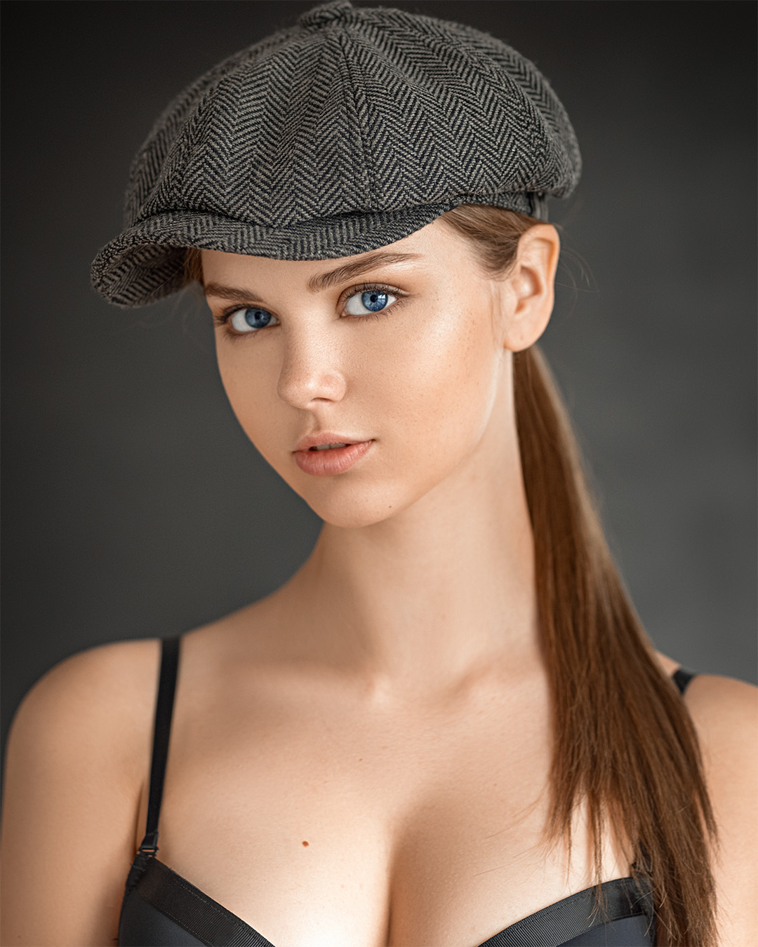 Evgeny Sibiraev Women Model Ponytail 1080x1350
