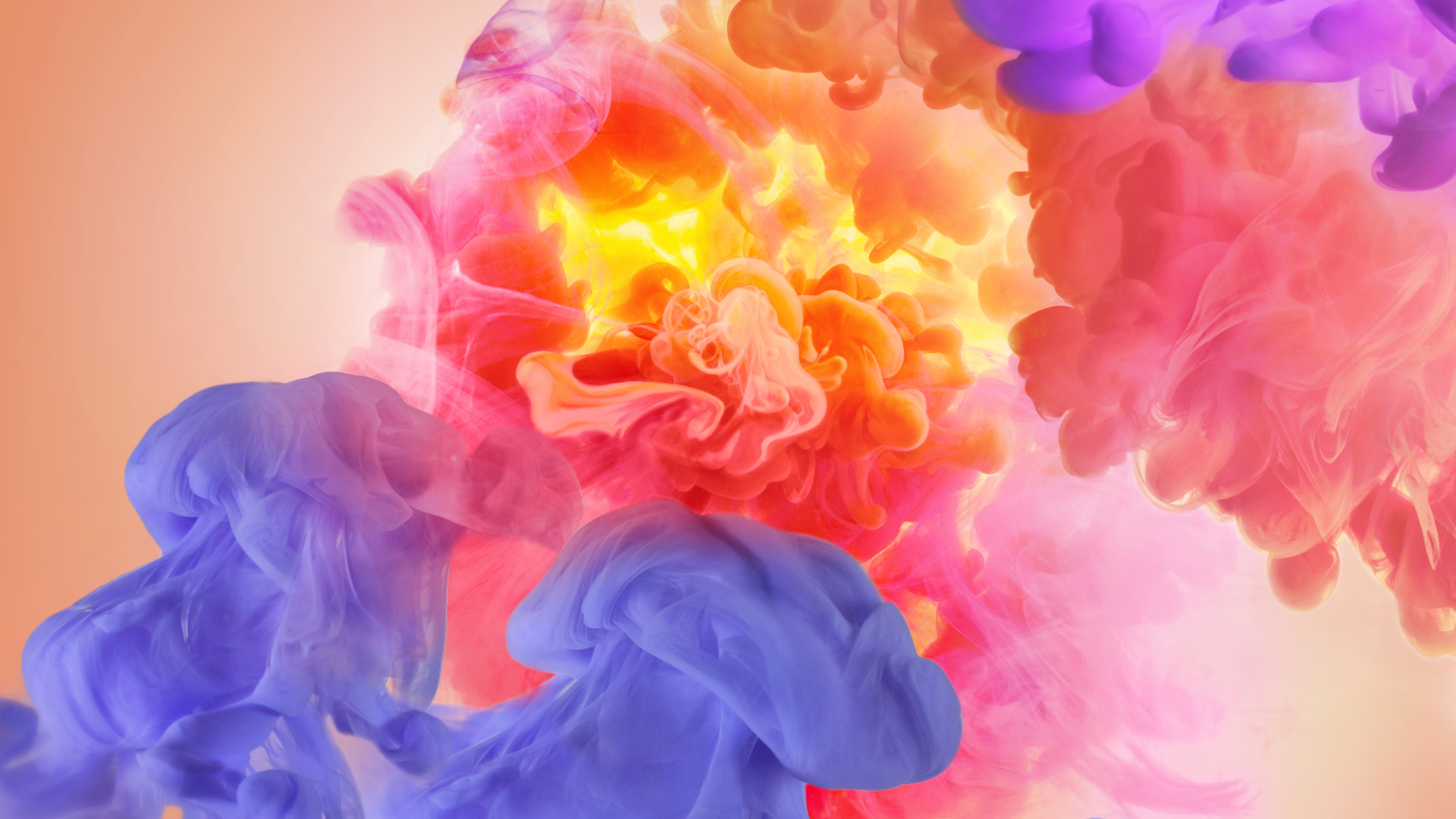 Colors Smoke 2160x1215