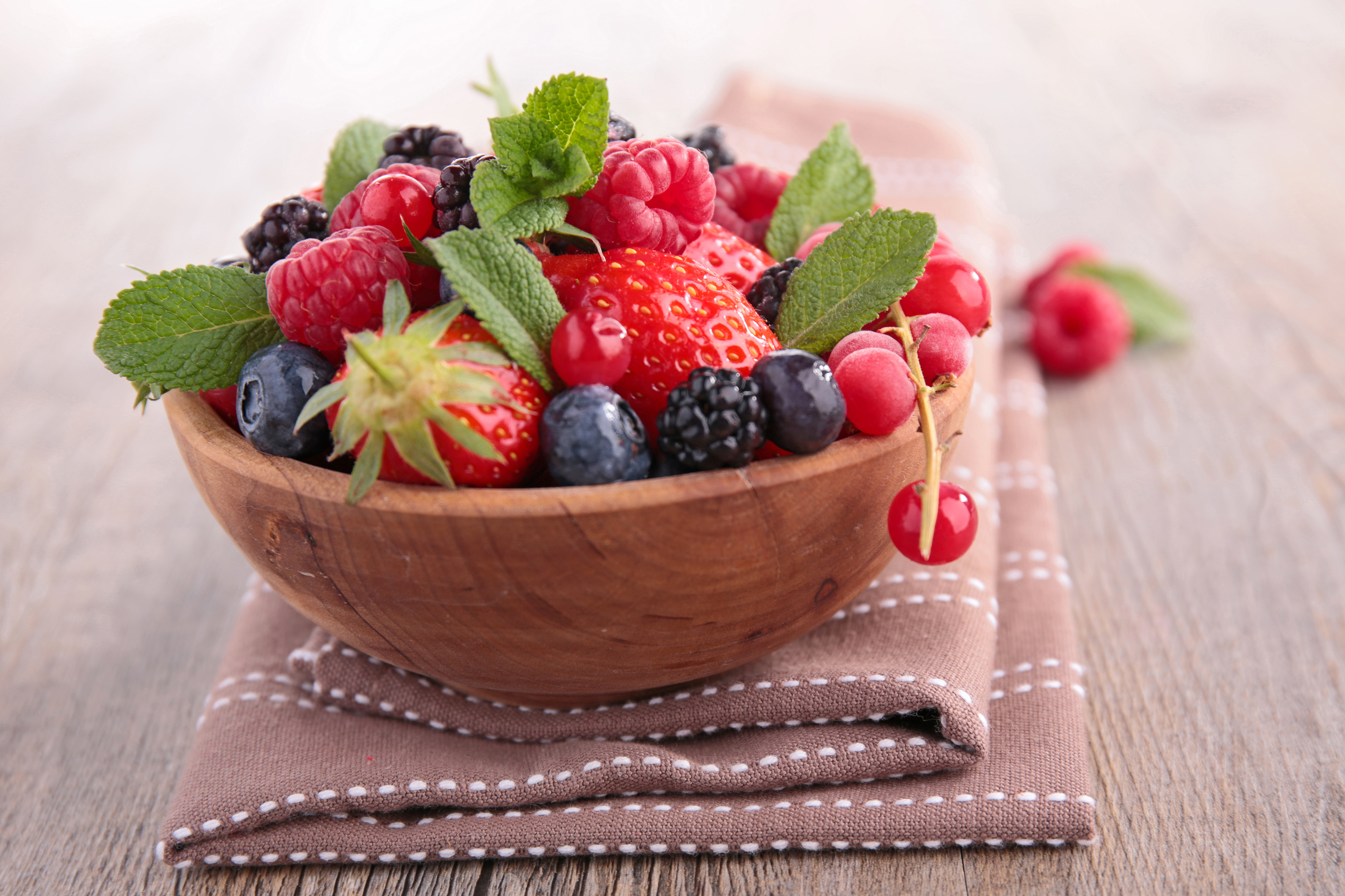 Berry Blueberry Fruit Raspberry Strawberry 4050x2700