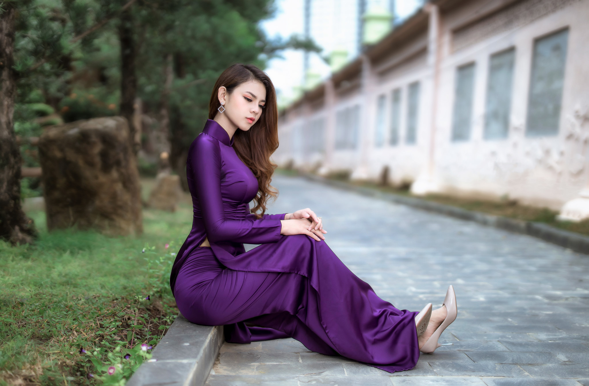 Women Ao Dai Purple Dress Vietnamese Depth Of Field Trees Asian 2048x1345