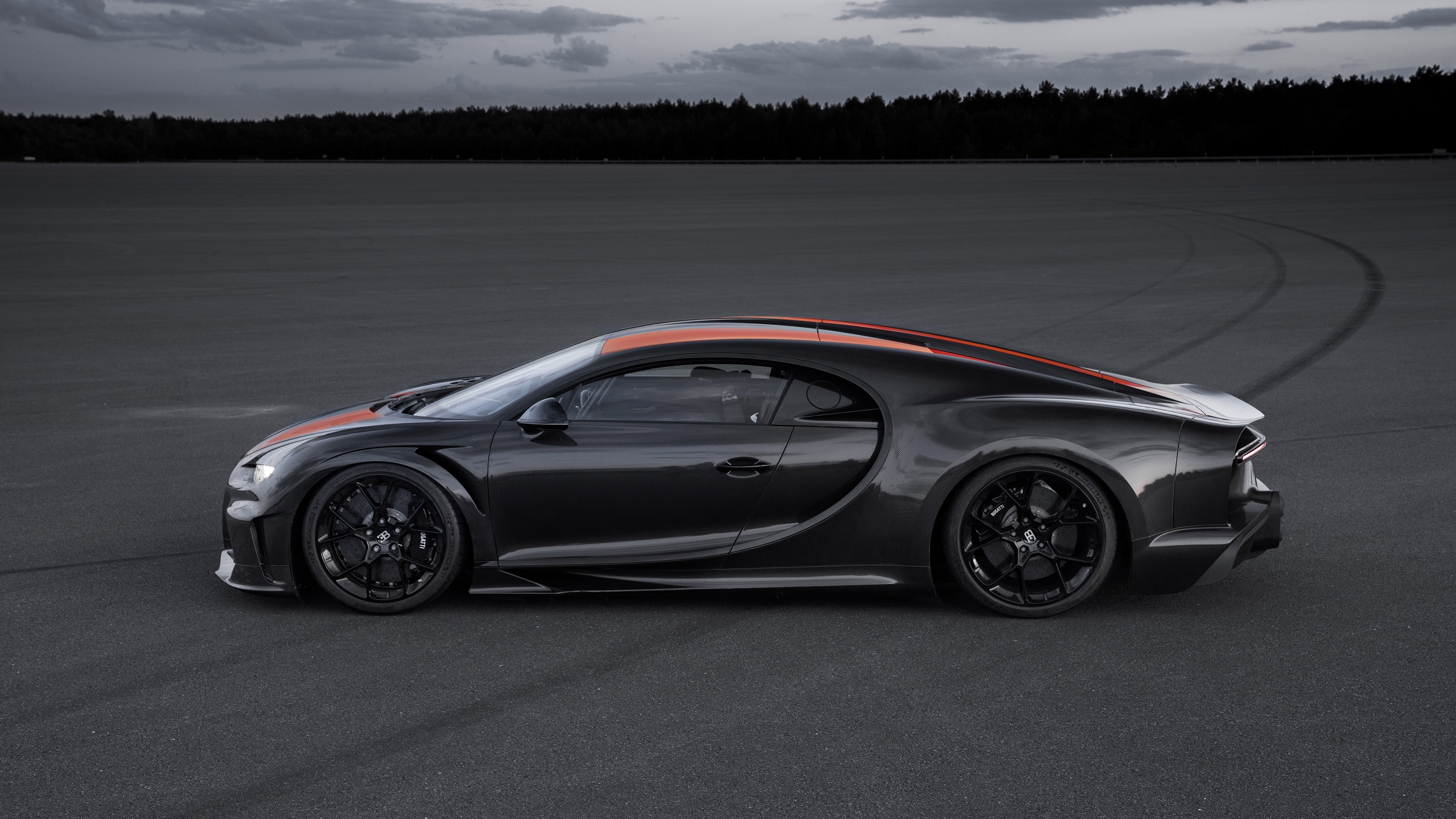 Black Car Bugatti Chiron Car Coupe Sport Car 3840x2160