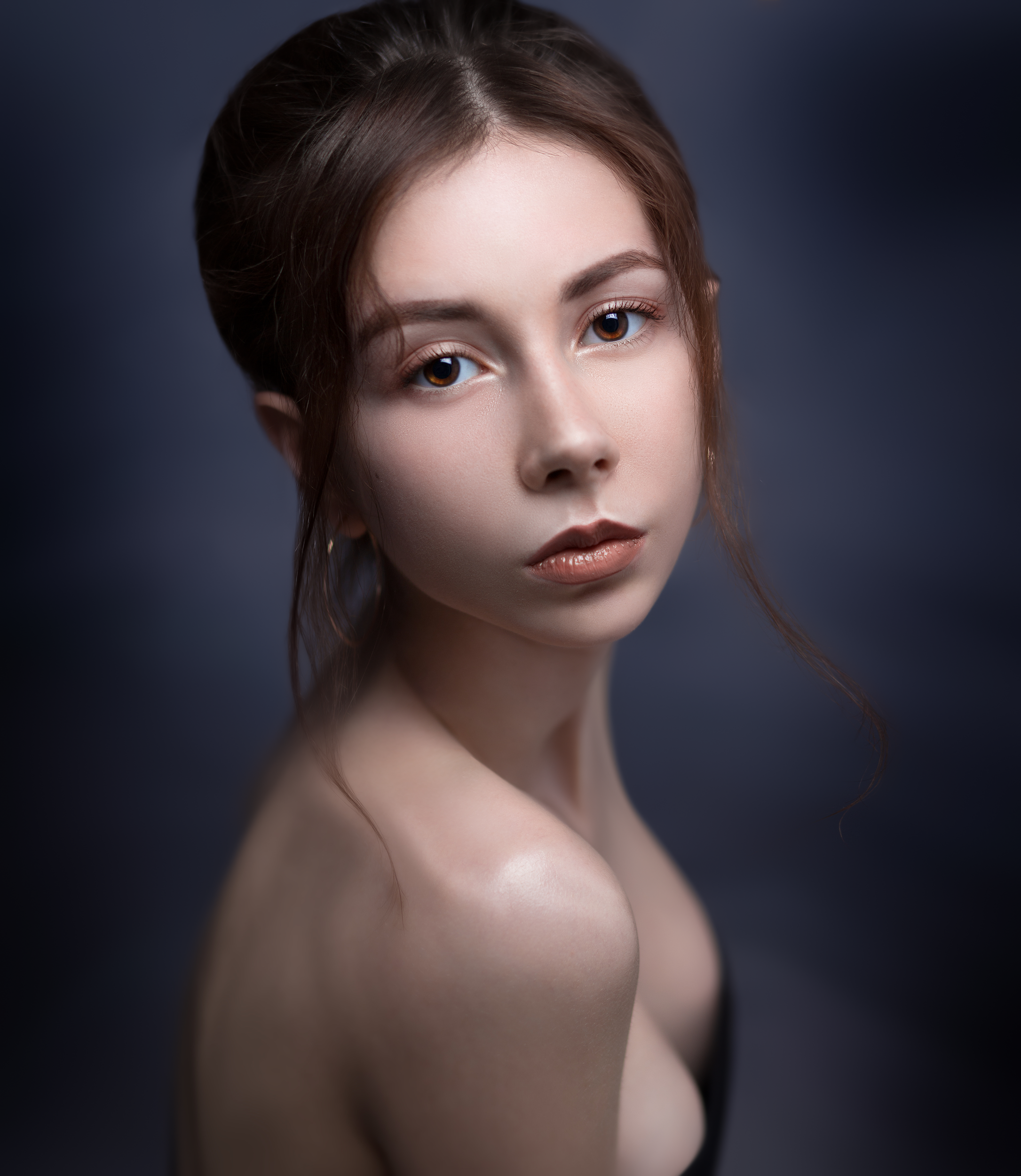 Aleksey Lozgachev Women Brunette Hairbun Looking At Viewer Makeup Lipstick Portrait Simple Backgroun 2171x2500