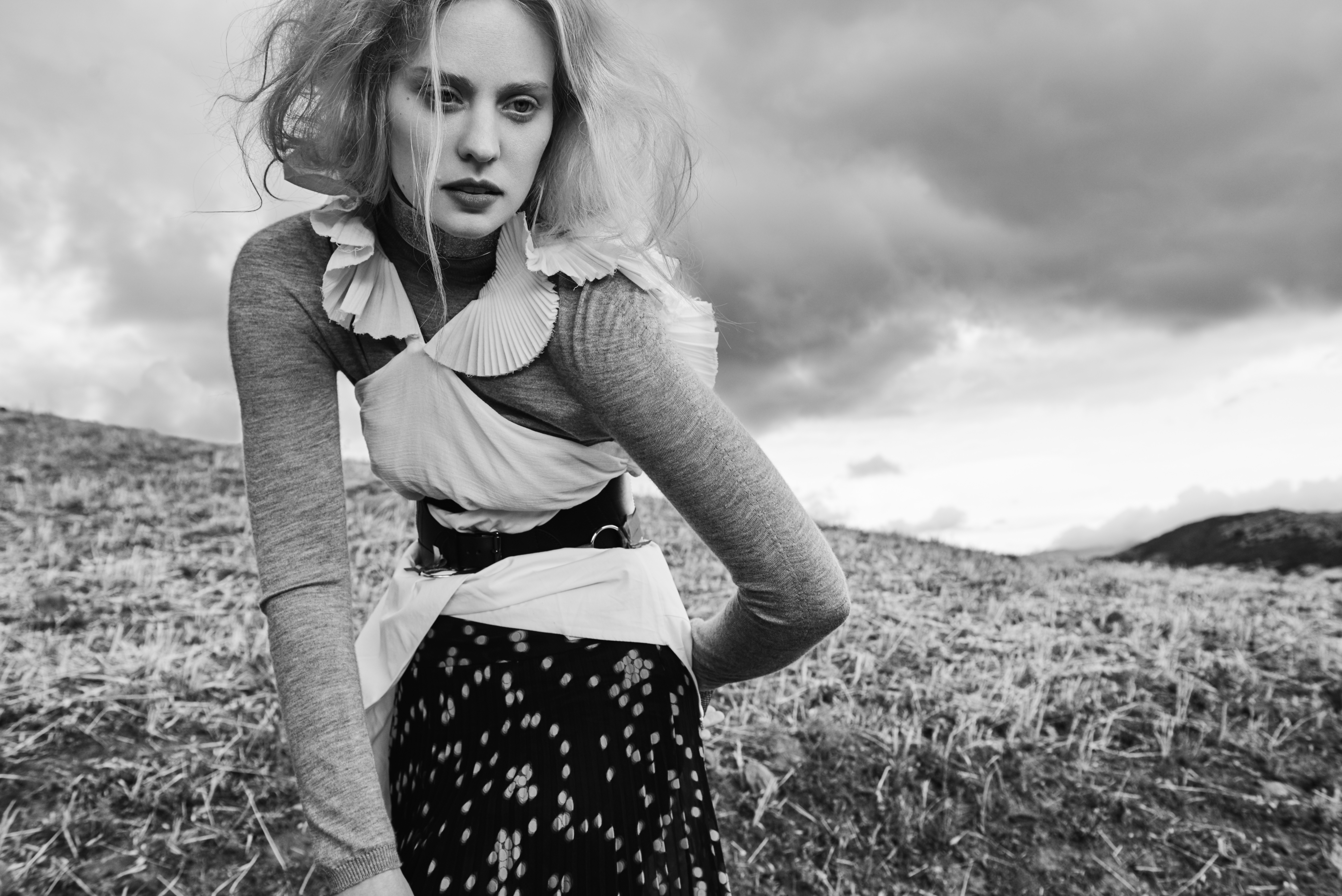 Black Amp White Deborah Ann Woll Monochrome 7360x4912