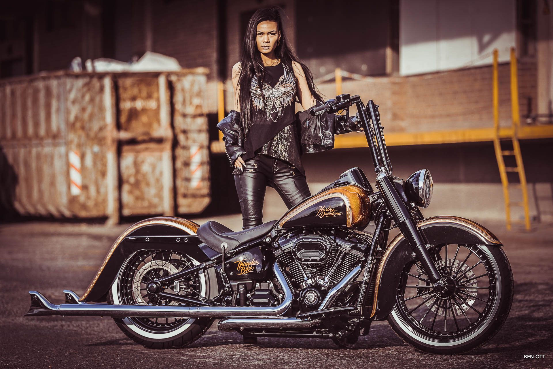 Custom Motorcycle Harley Davidson Thunderbike Customs Woman 1920x1280