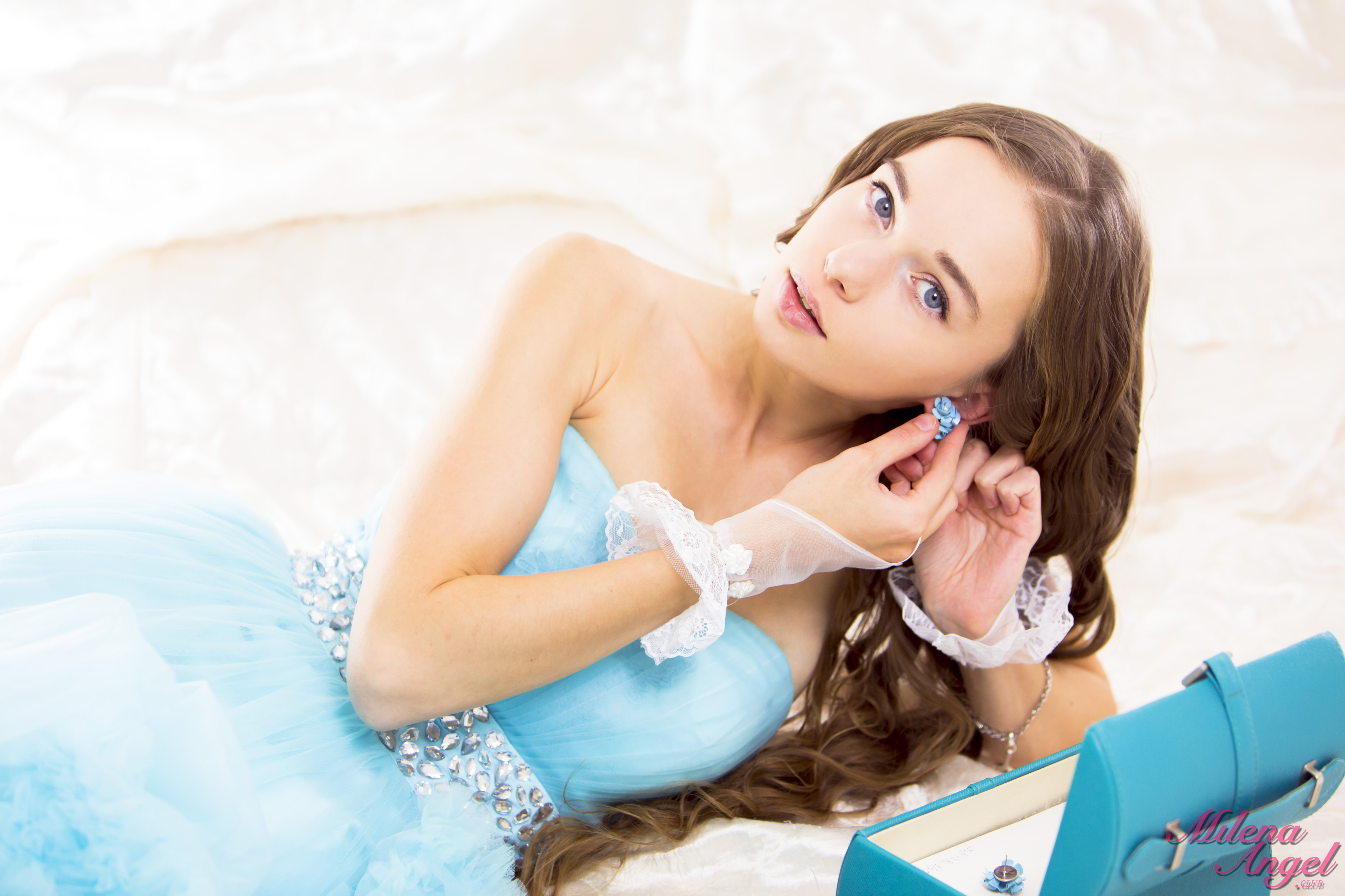 Women Blue Eyes Ukrainian Dress Strapless Dress Luxury Auburn Hair 5612x3741