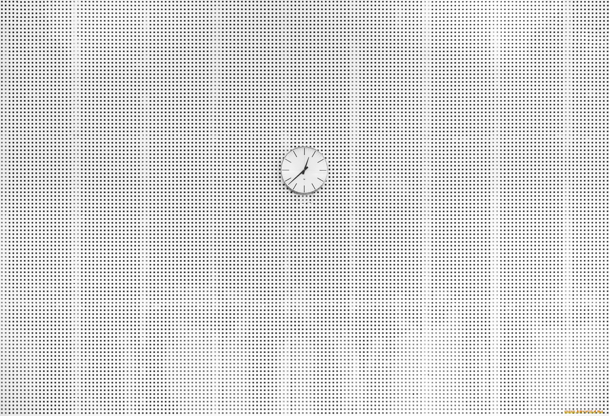 Clock Minimalist 2048x1400